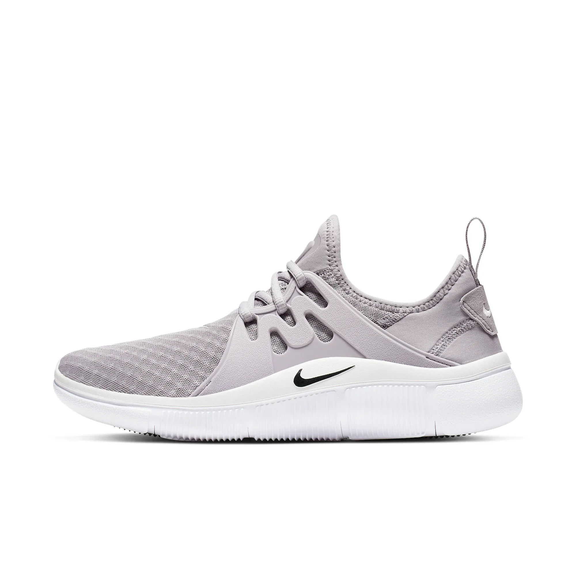Nike Acalme