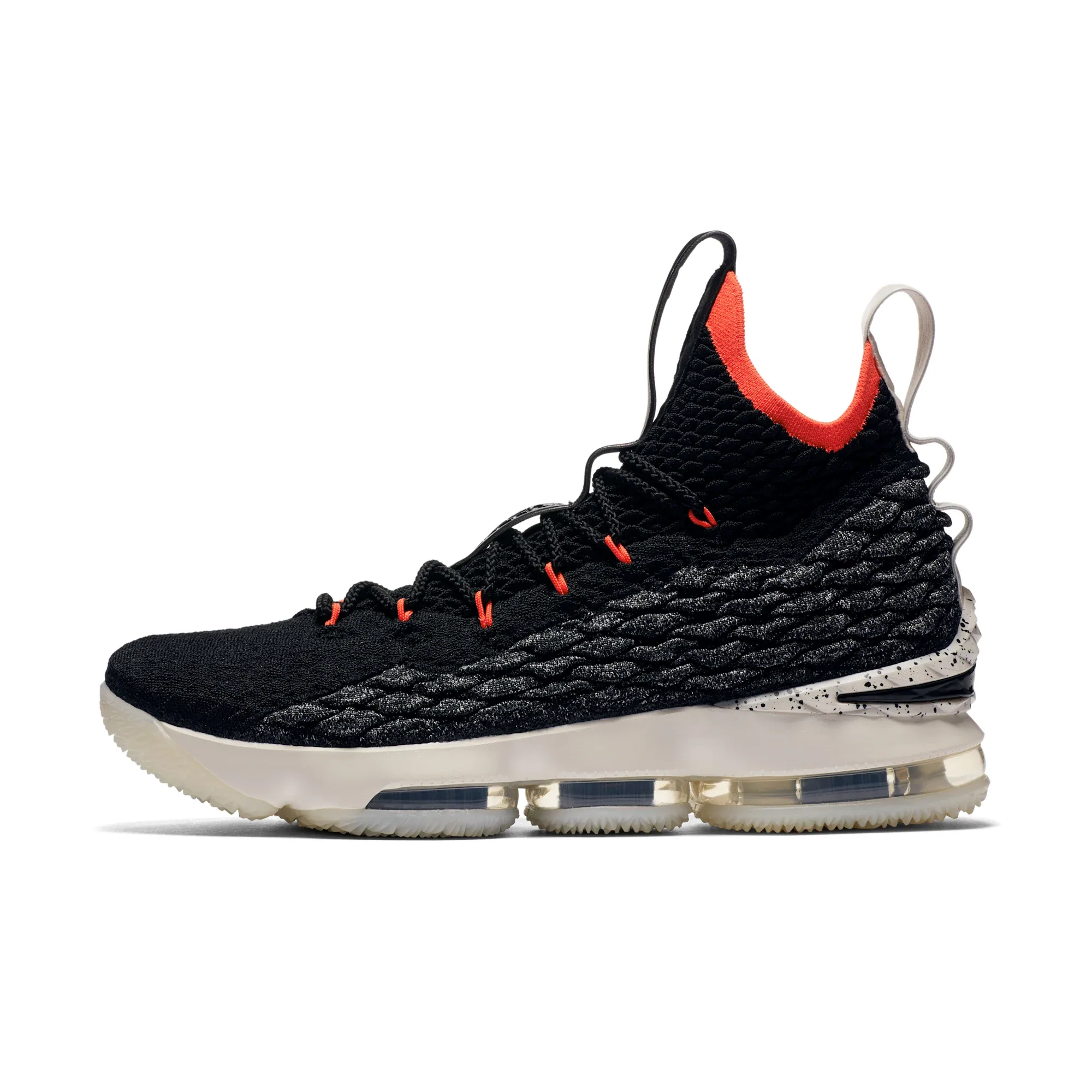 LEBRON XV