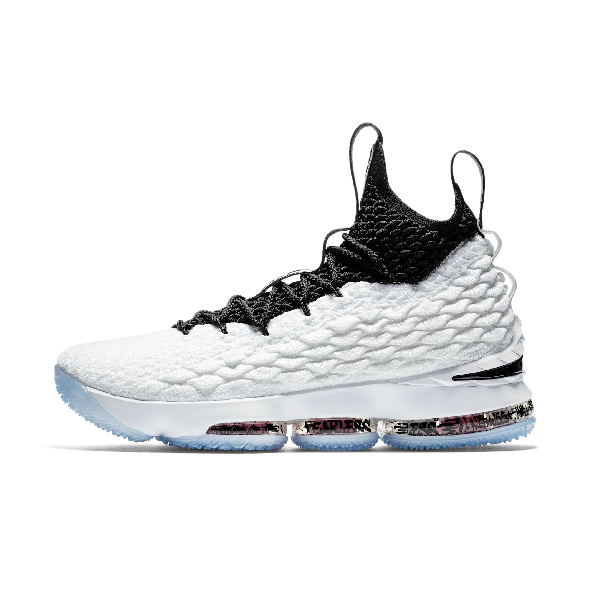 LEBRON XV