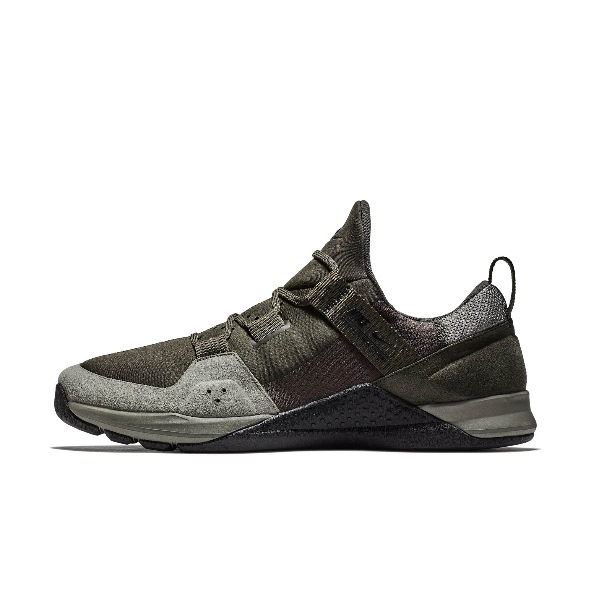 NIKE TECH TRAINER