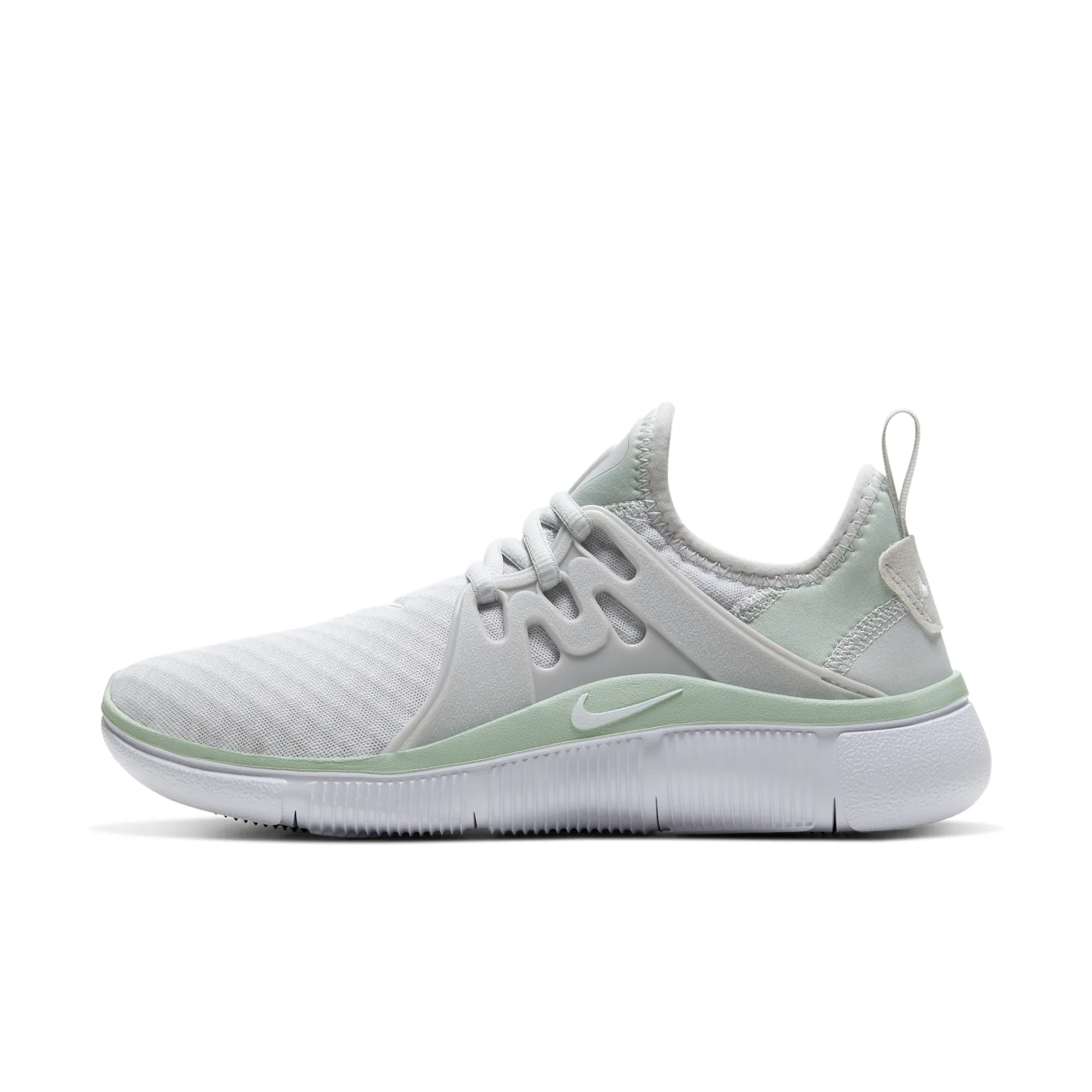 Nike Acalme