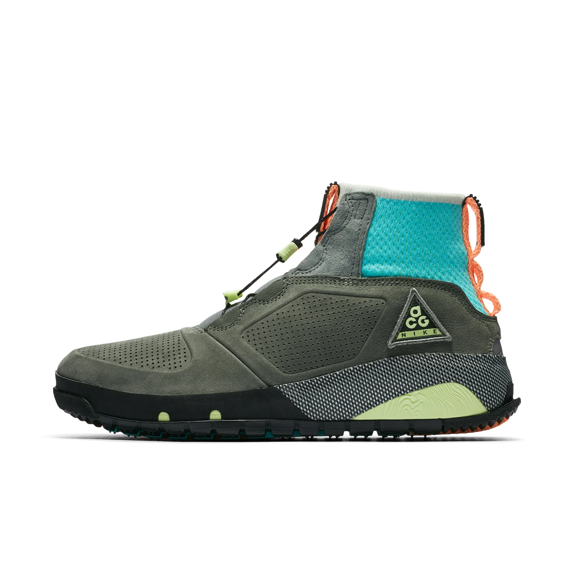NIKE ACG RUCKEL RIDGE