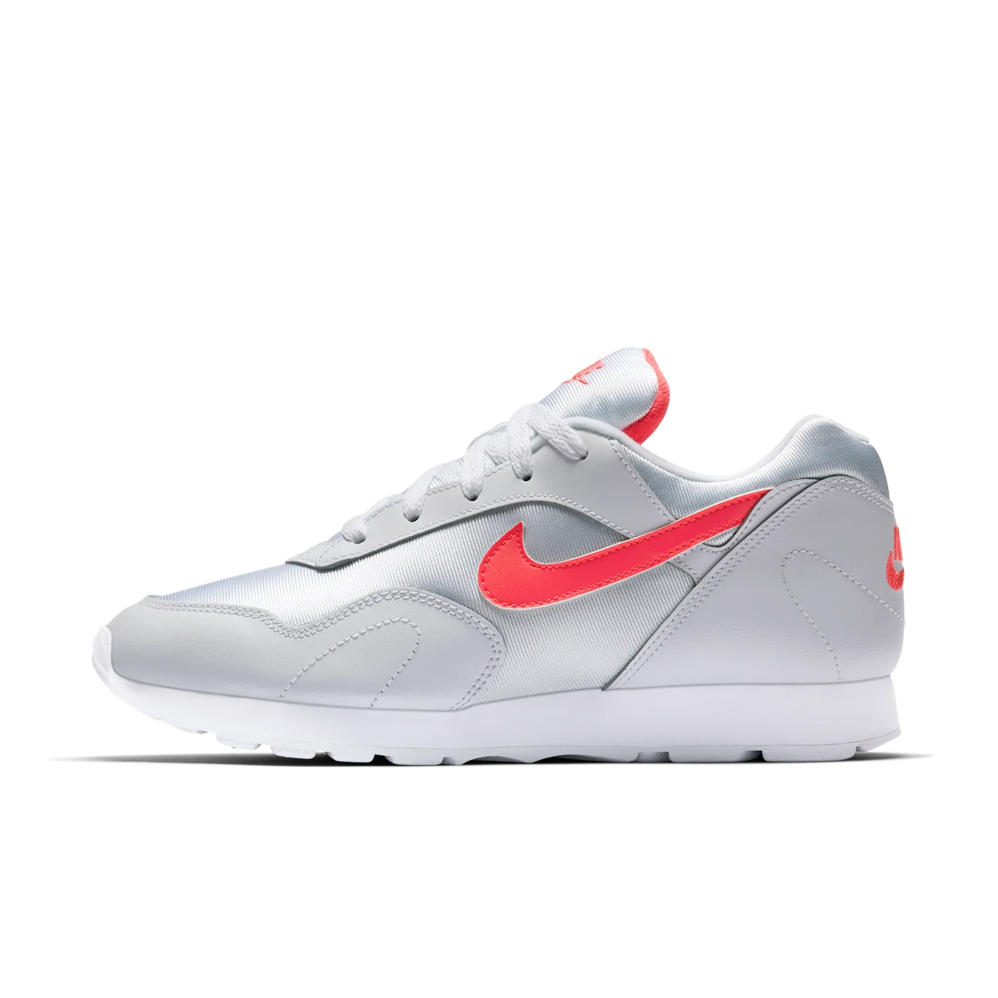 W NIKE OUTBURST OG