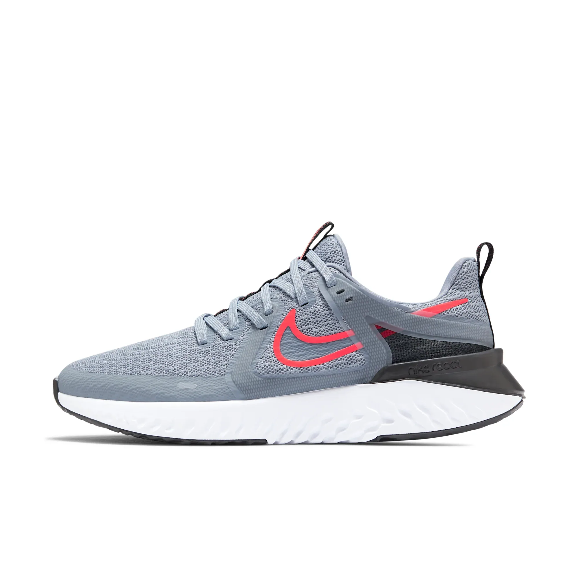 Nike Legend React 2