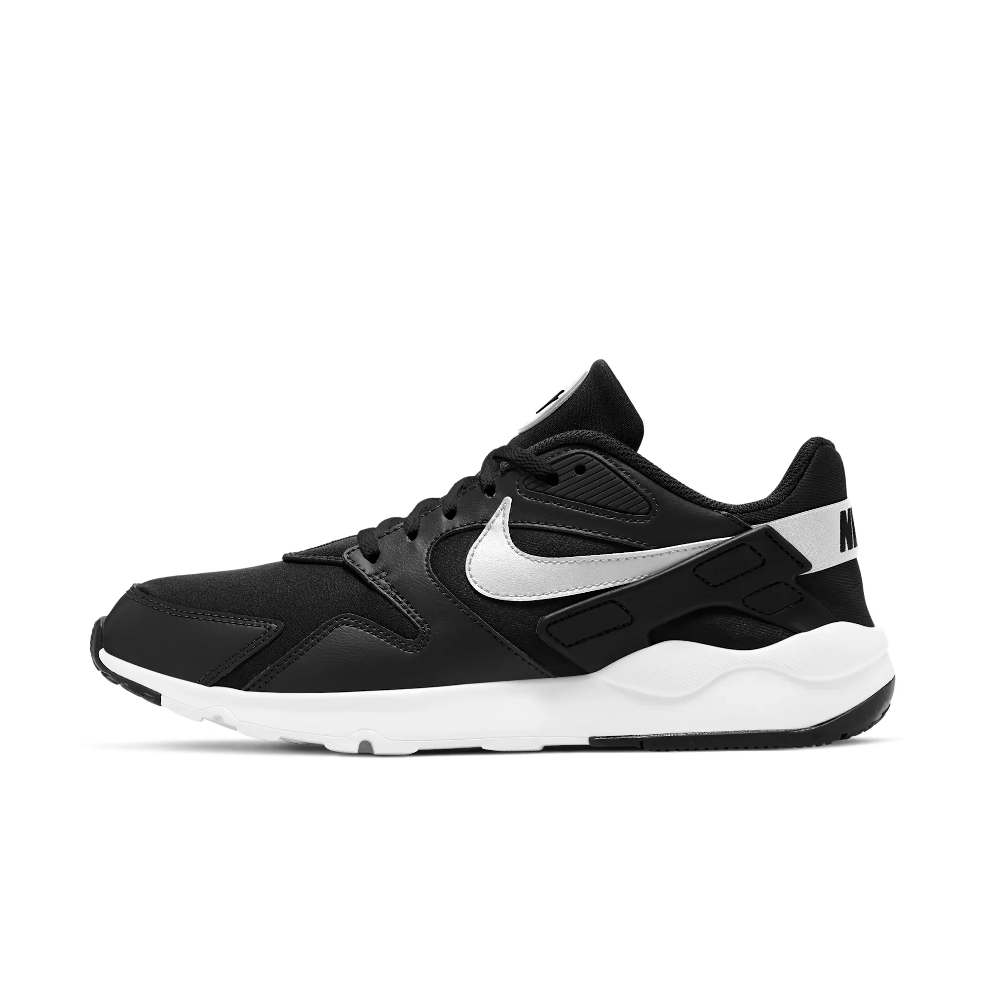 Nike LD Victory