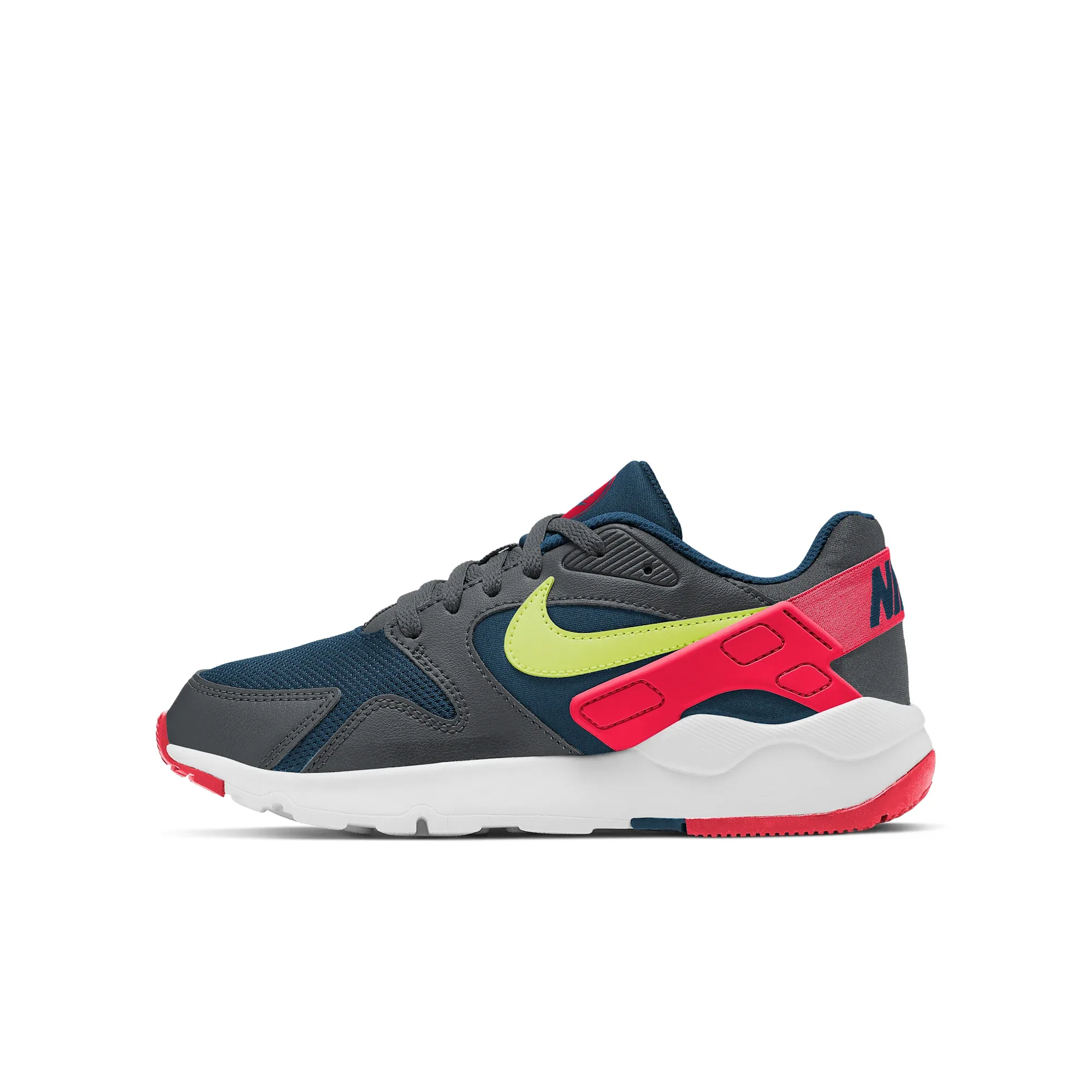 Nike LD Victory