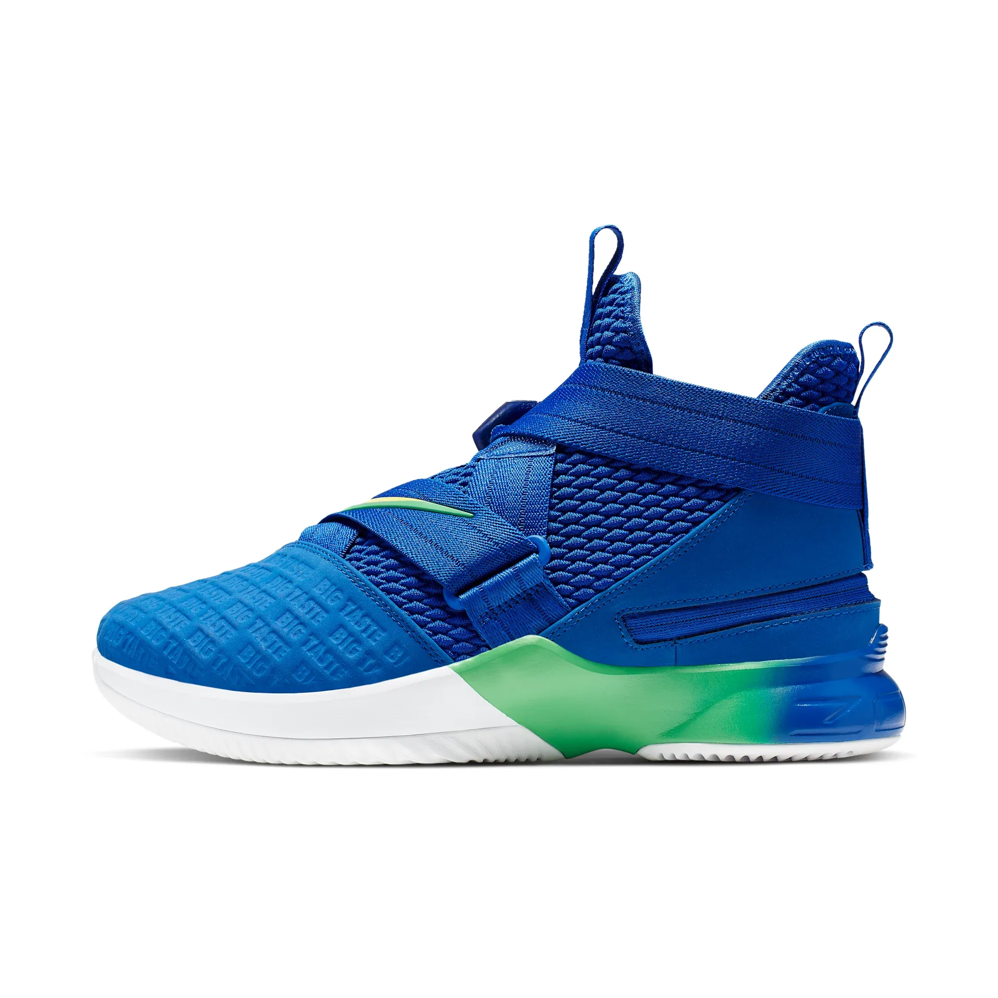 LeBron Soldier 12 FlyEase