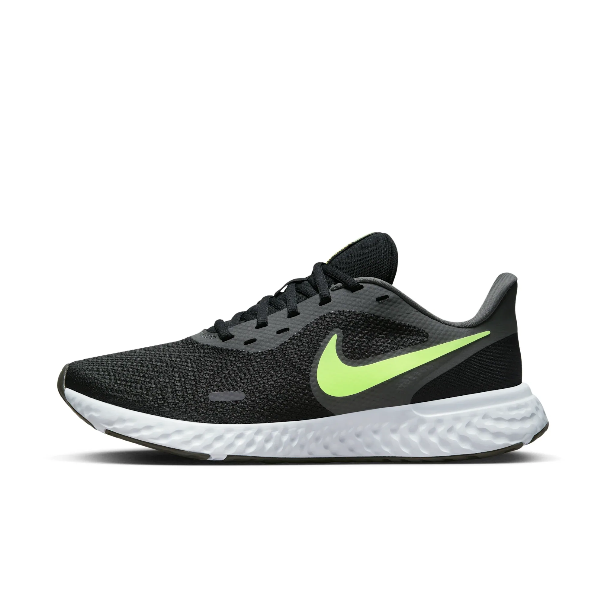 Nike Revolution 5