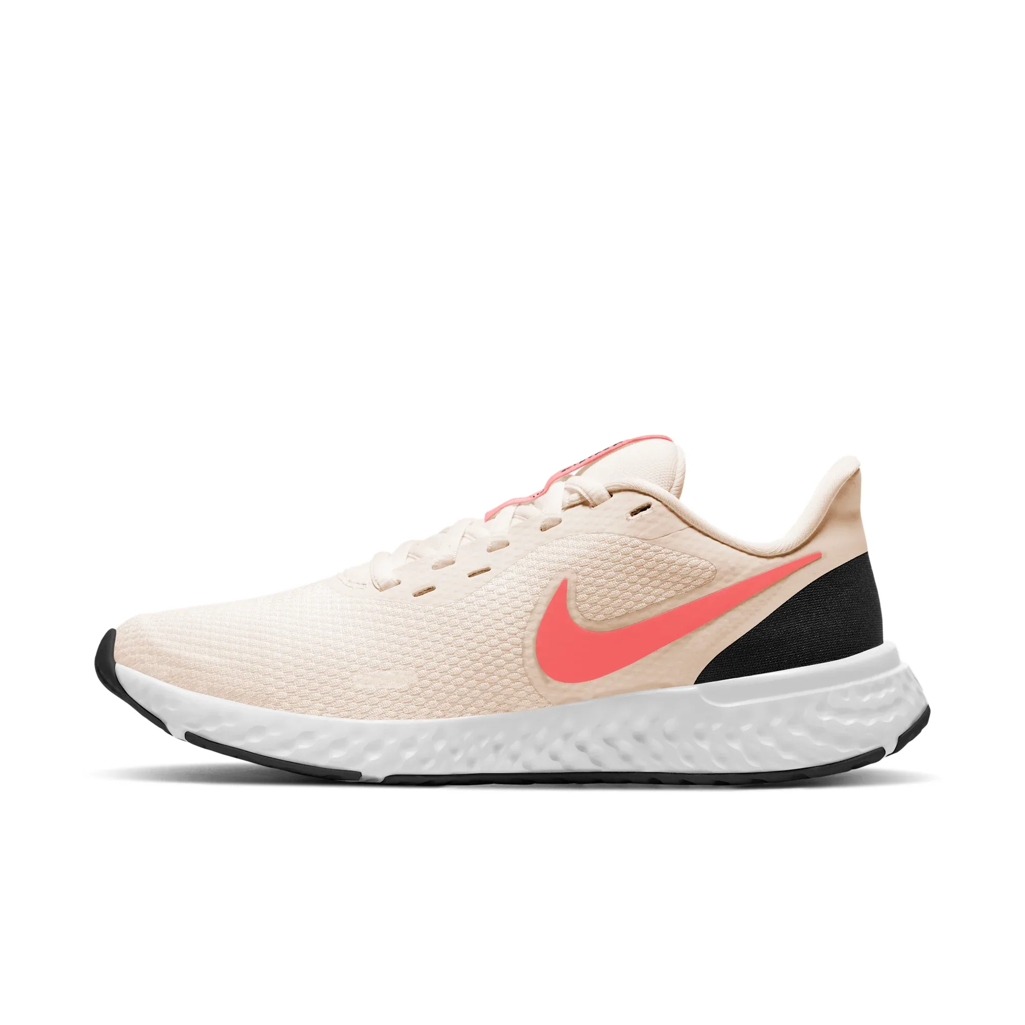 Nike Revolution 5