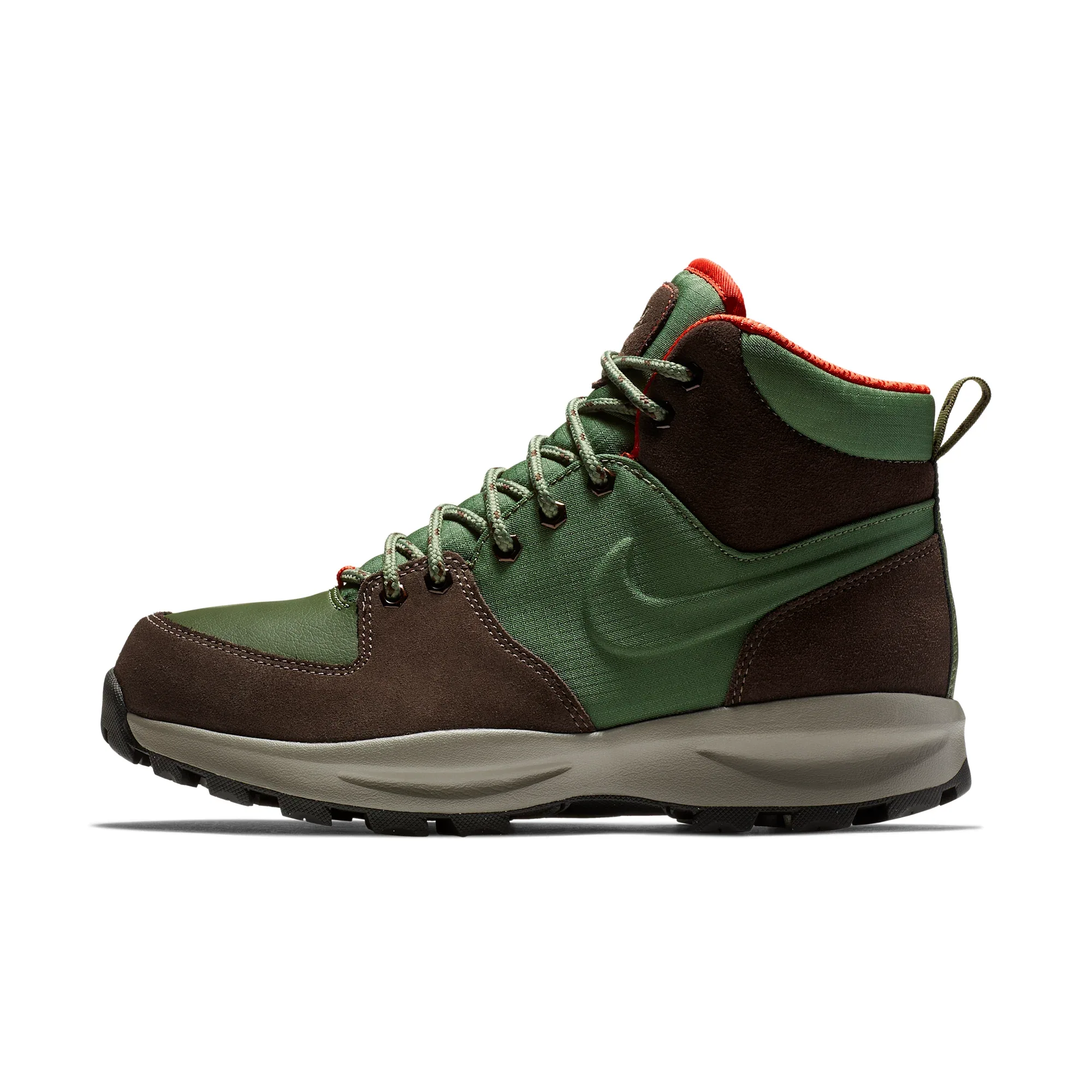Nike Manoa