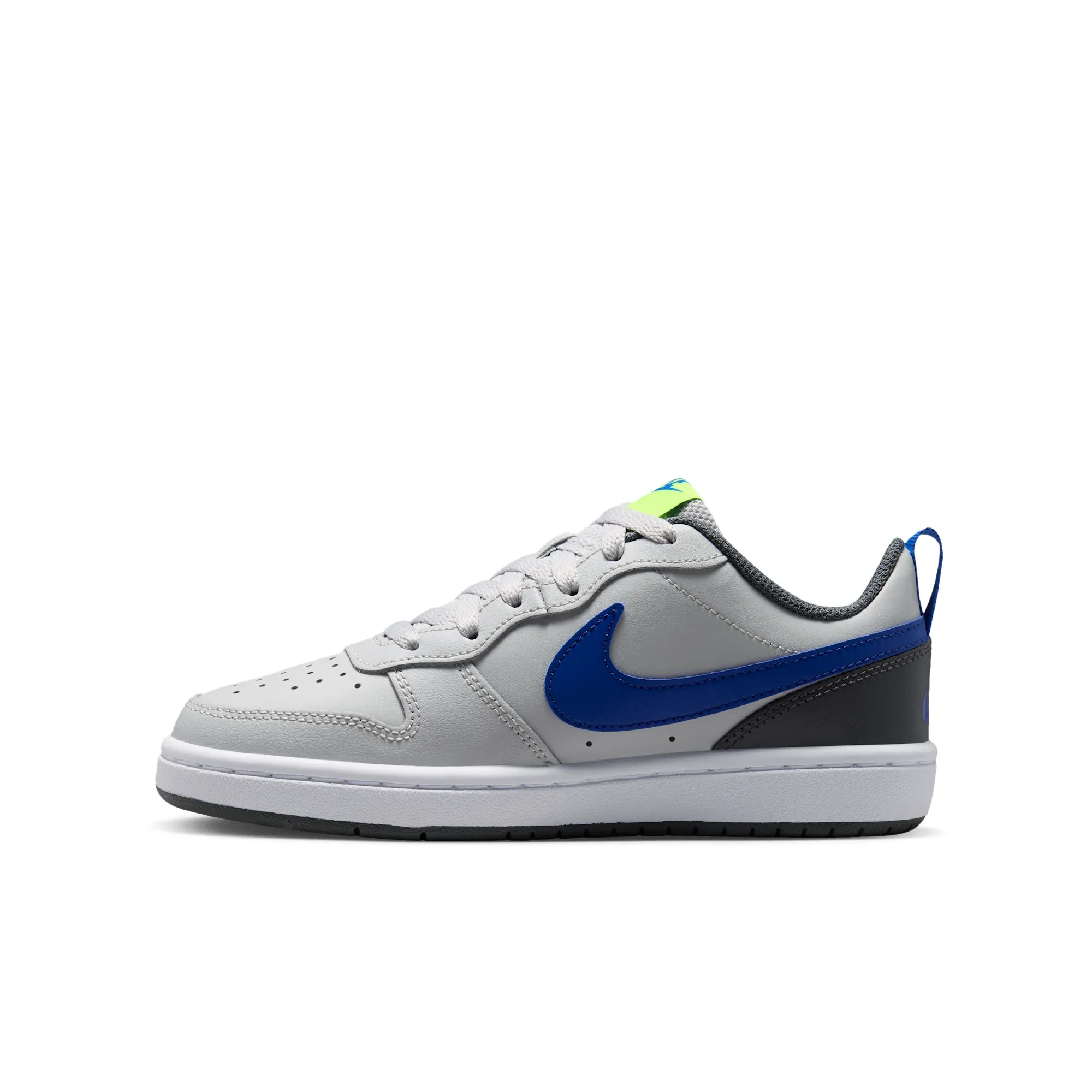 Nike Court Borough Low 2