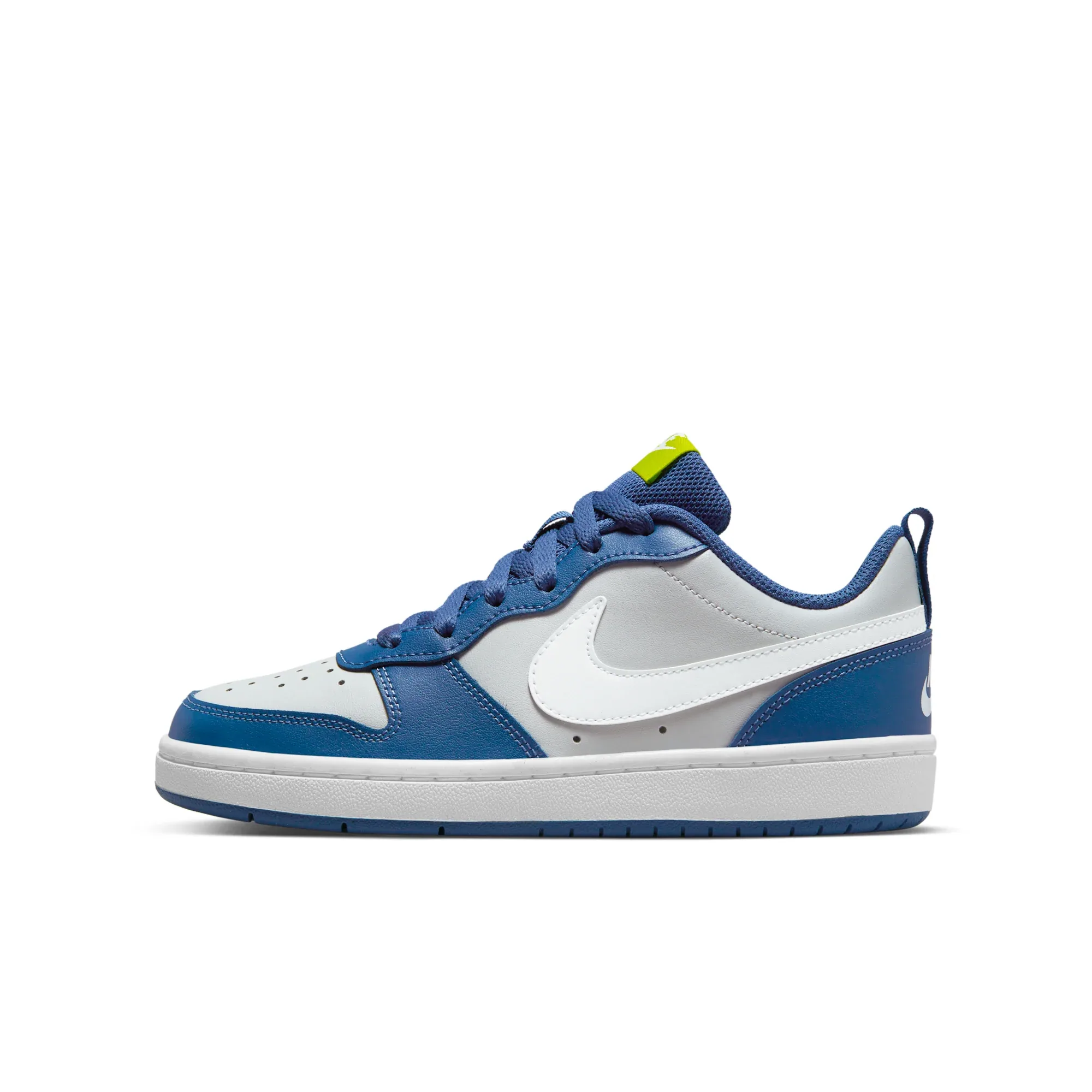 Nike Court Borough Low 2