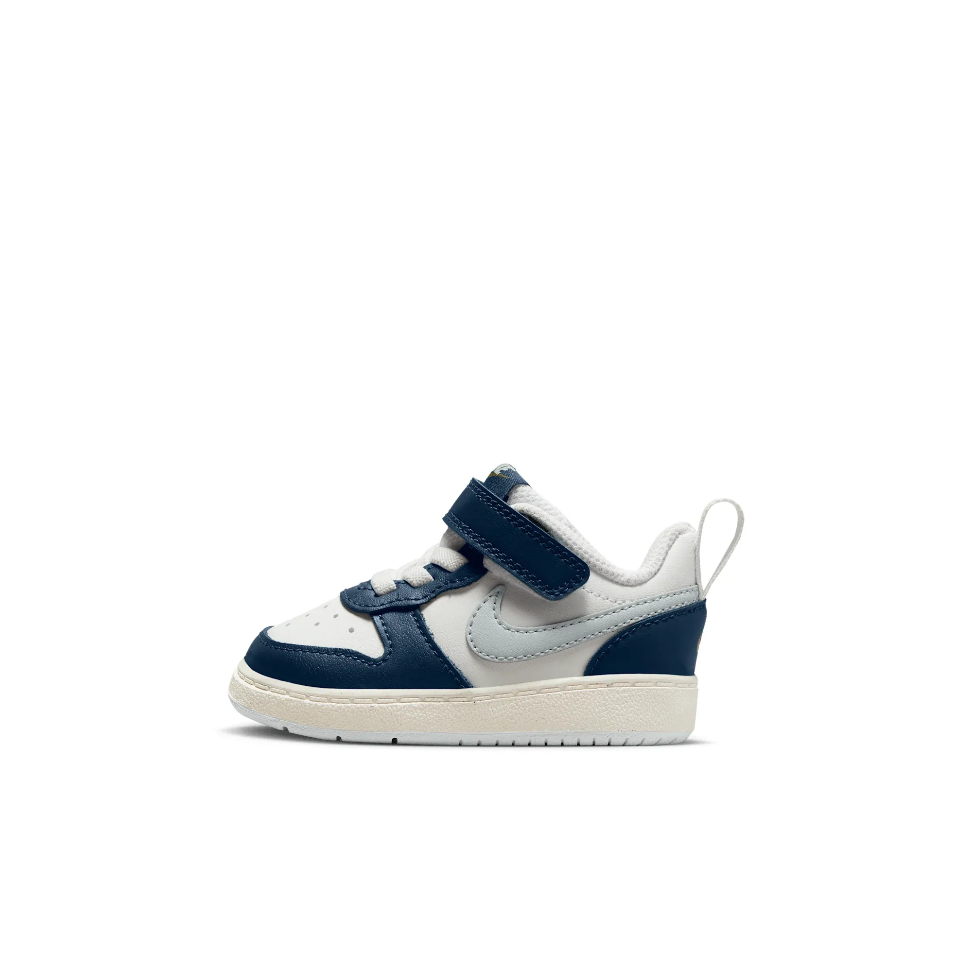 Nike Court Borough Low 2