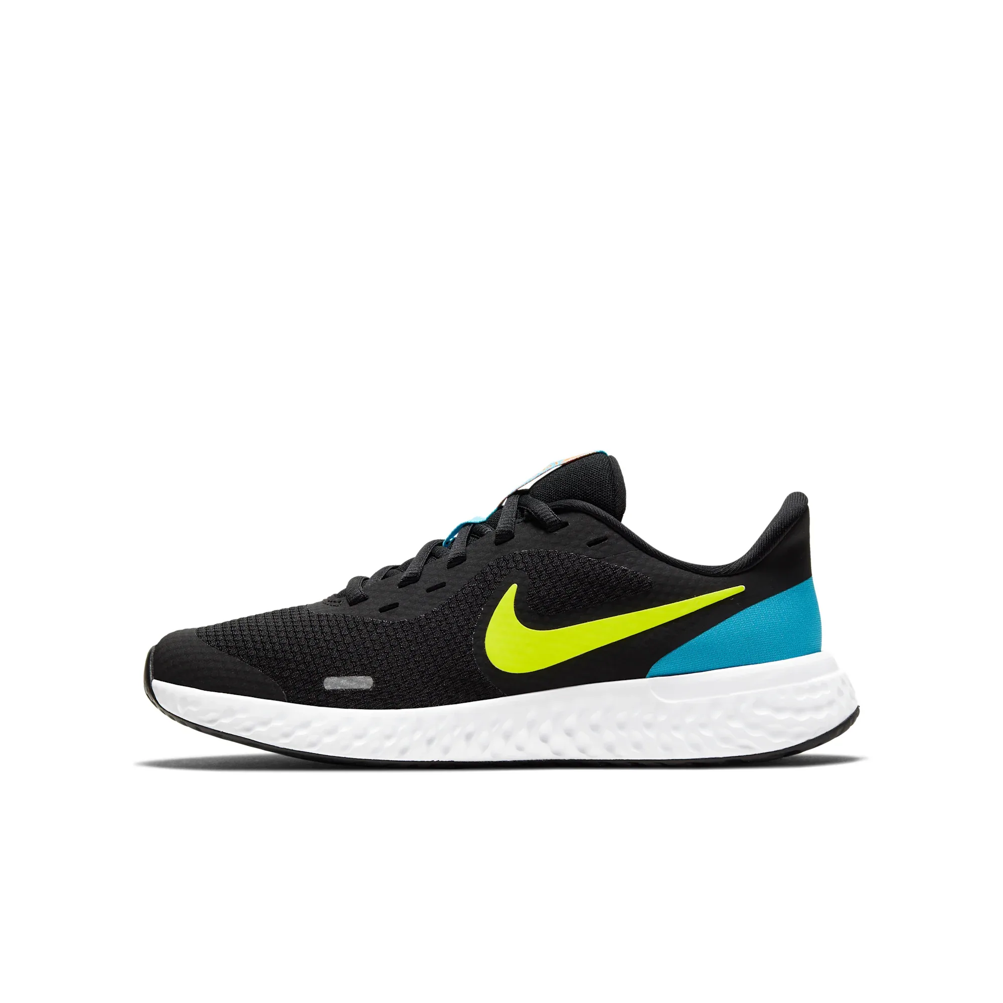 Nike Revolution 5