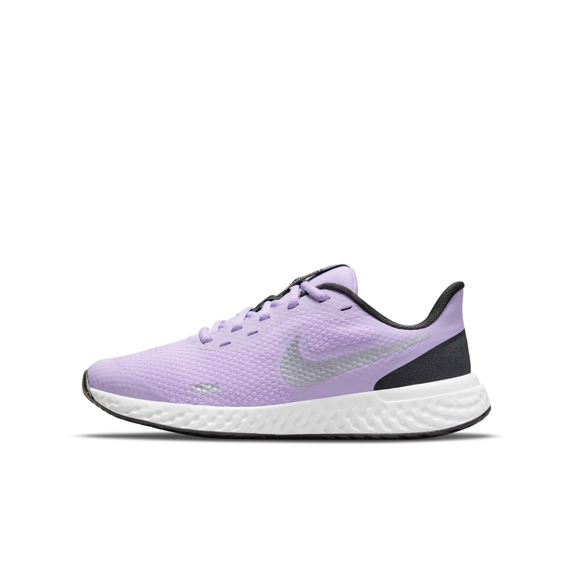 Nike Revolution 5
