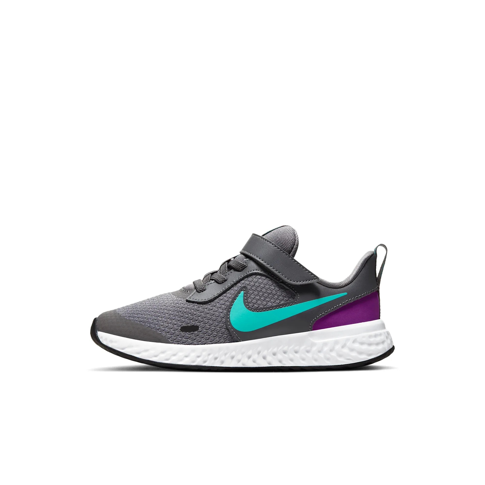 Nike Revolution 5