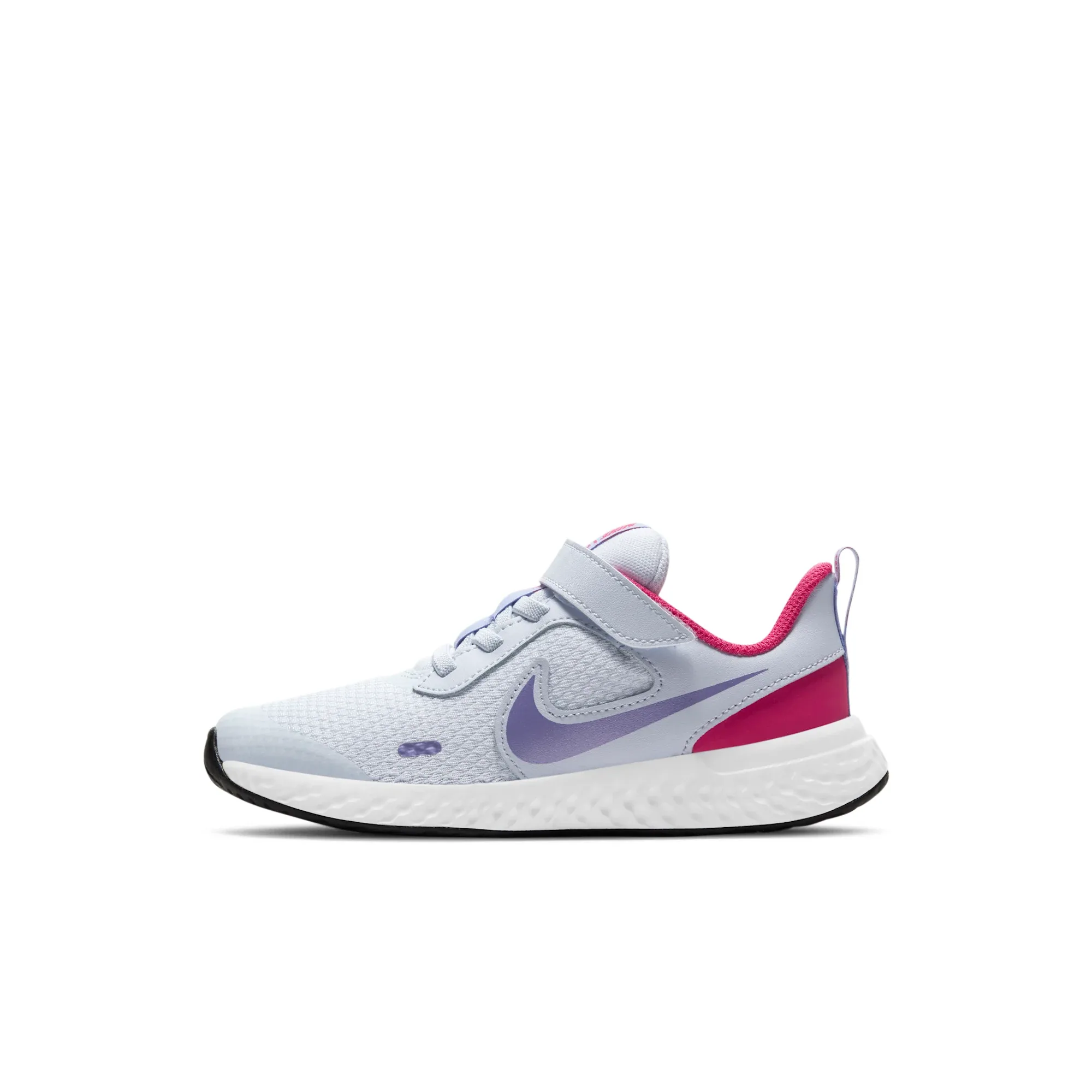 Nike Revolution 5