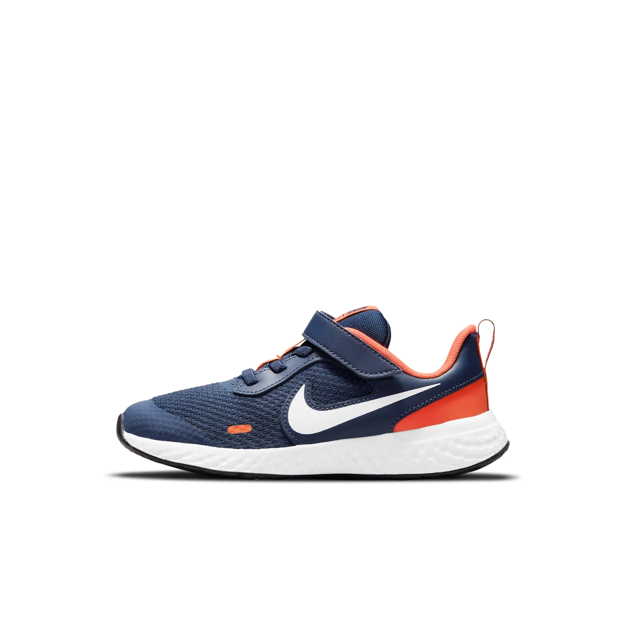 Nike Revolution 5