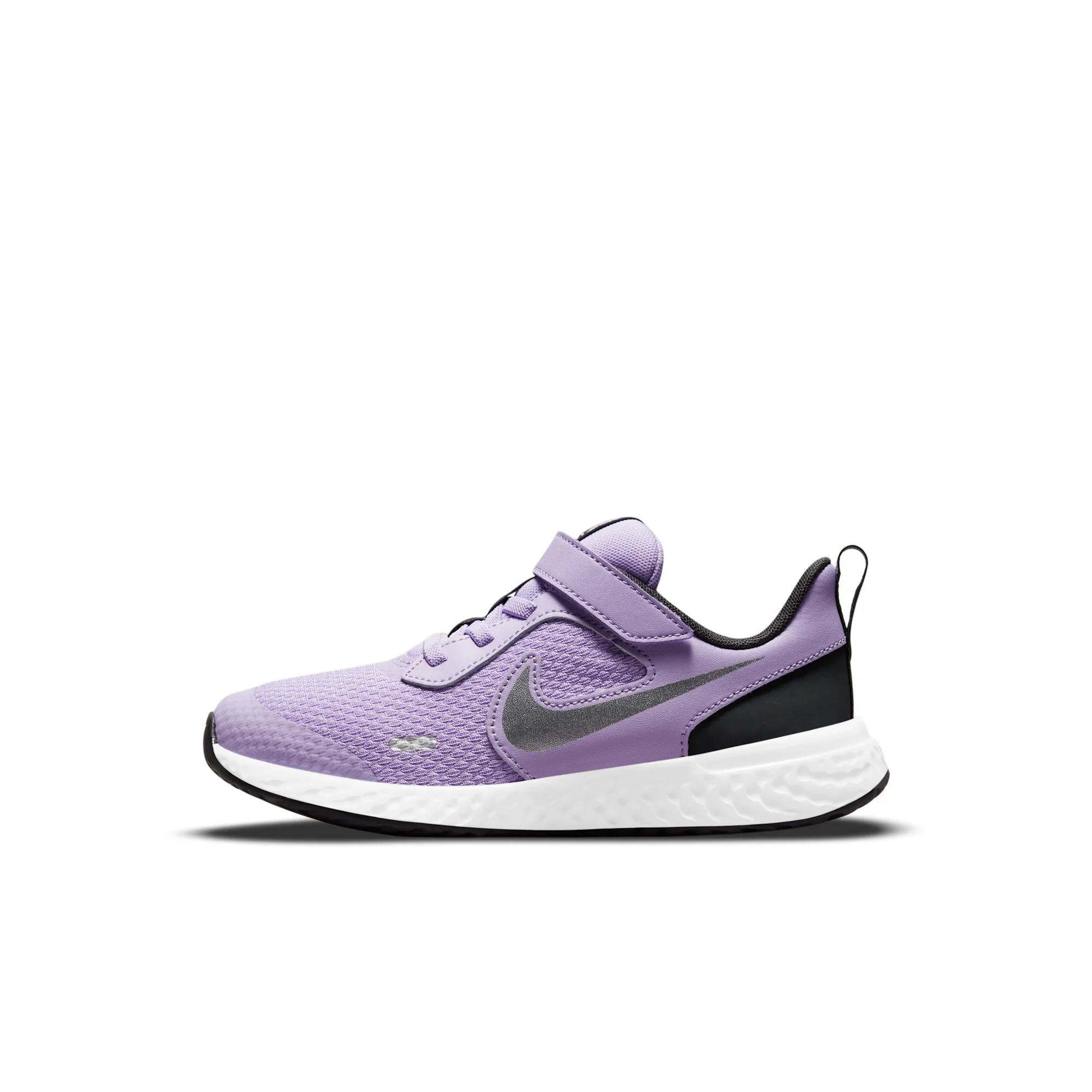 Nike Revolution 5