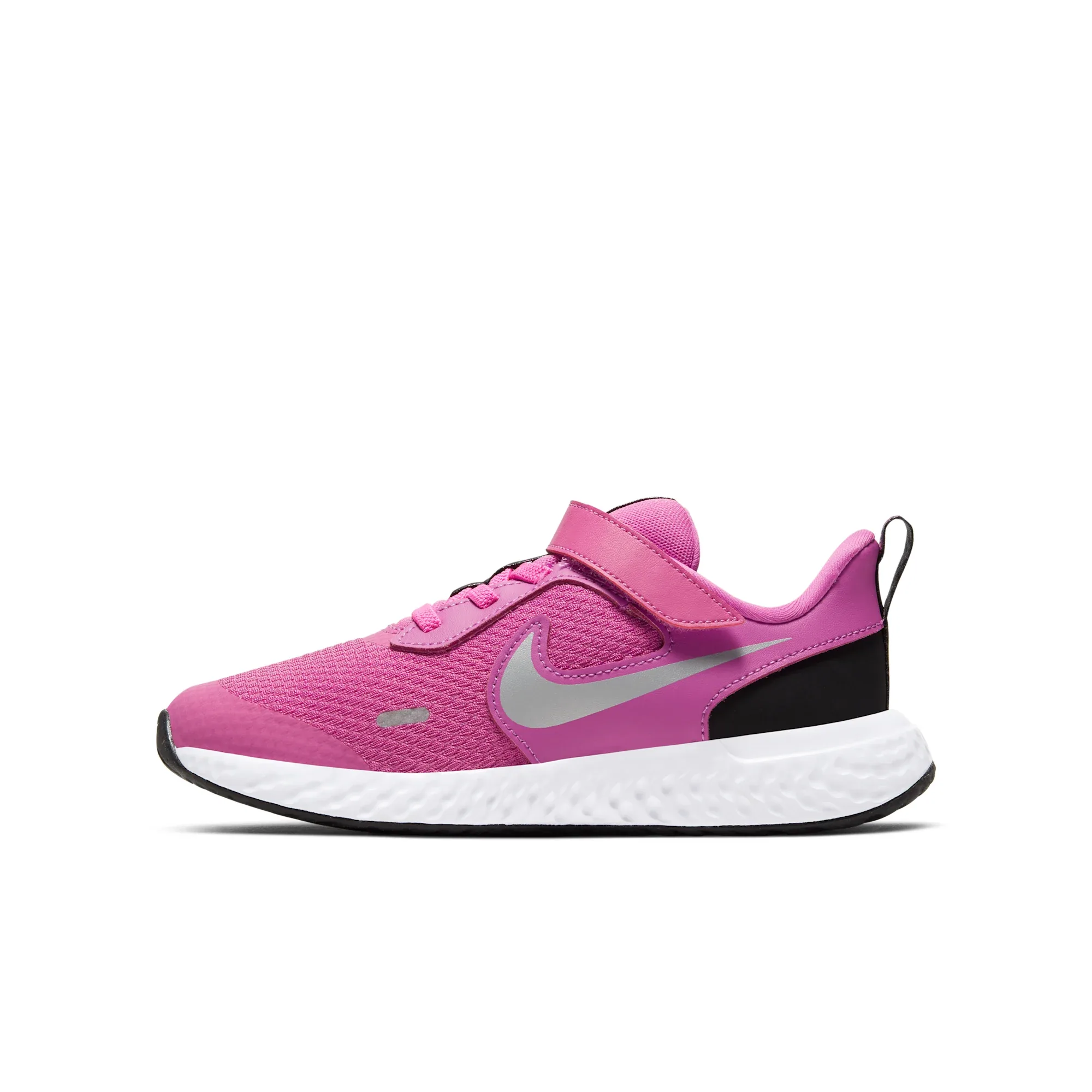 Nike Revolution 5