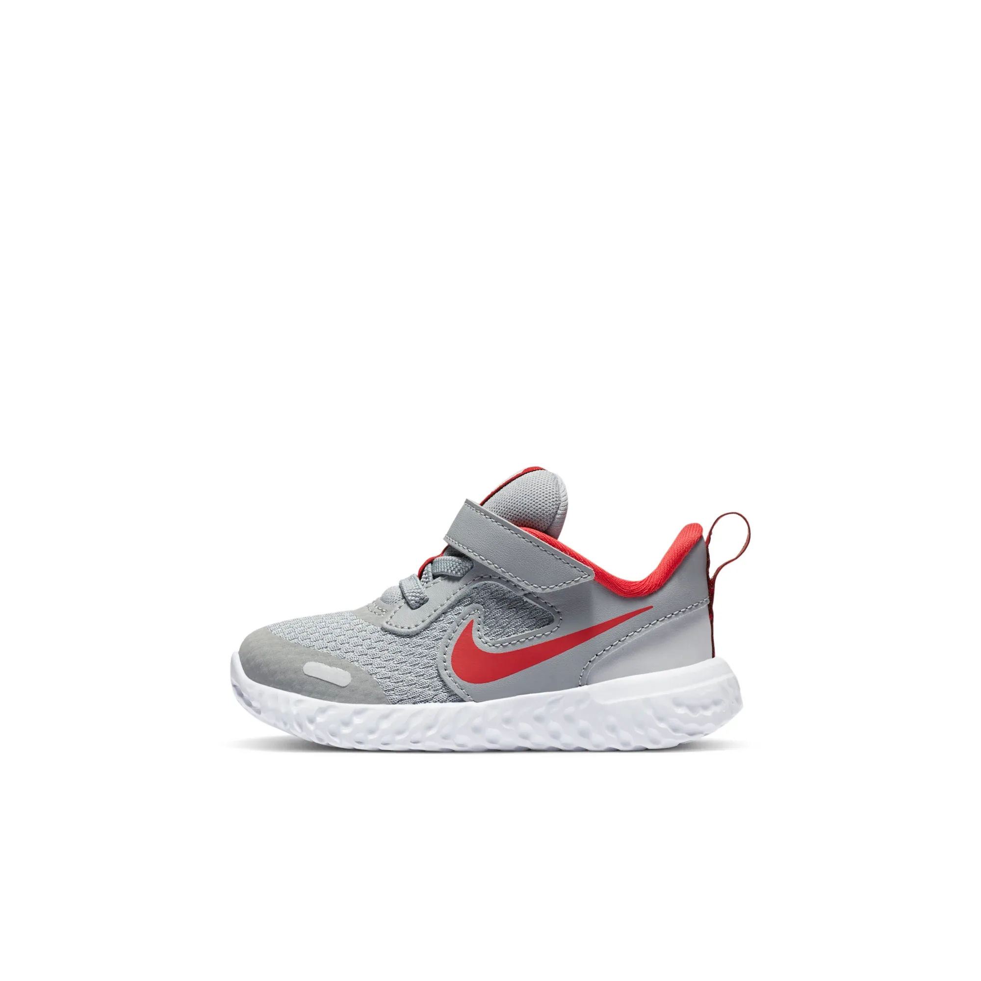 Nike Revolution 5
