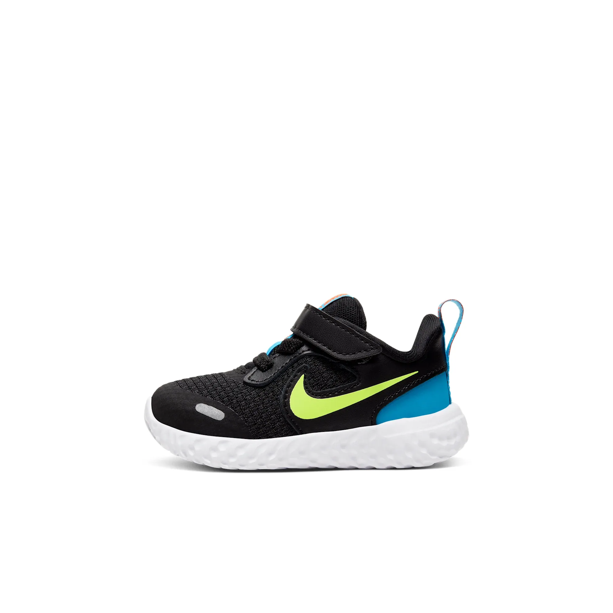 Nike Revolution 5