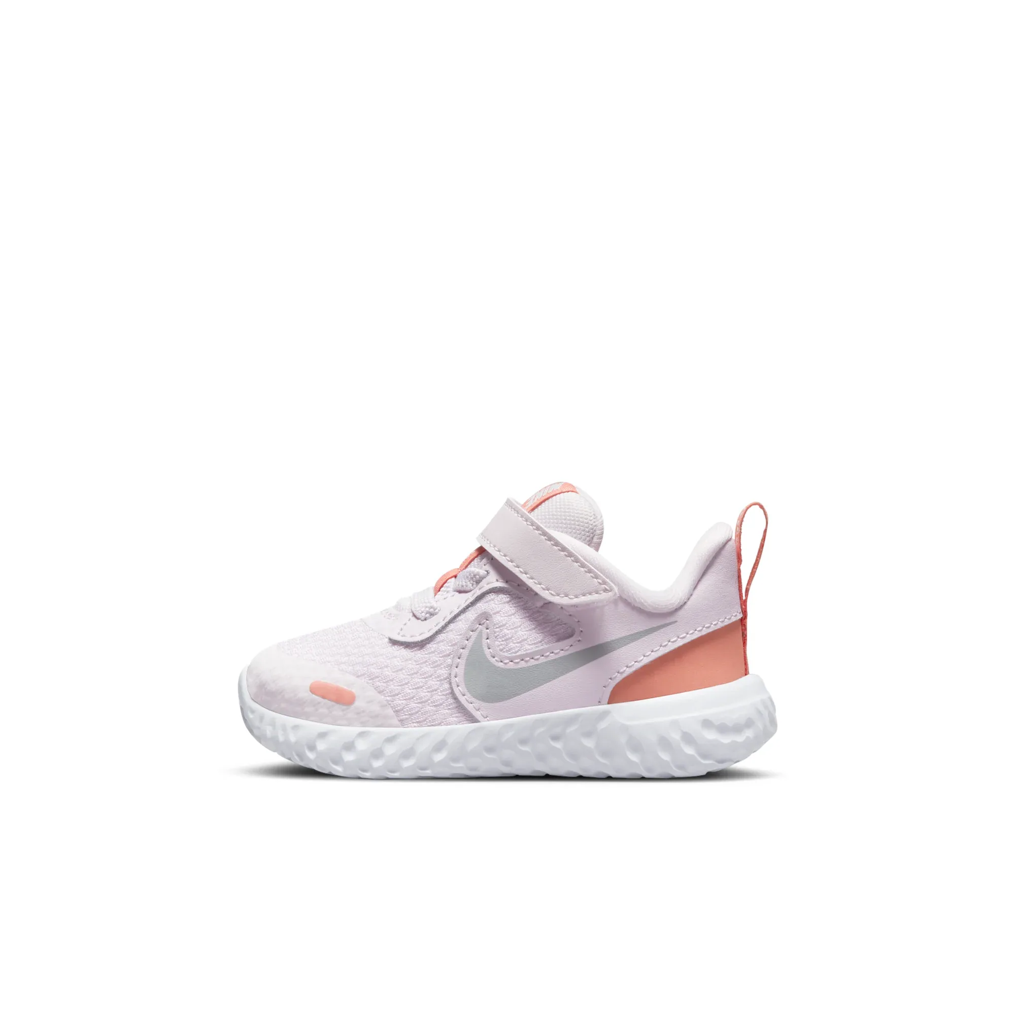 Nike Revolution 5