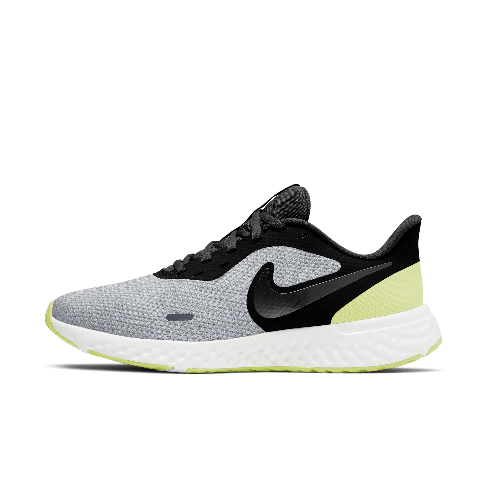 Nike Revolution 5
