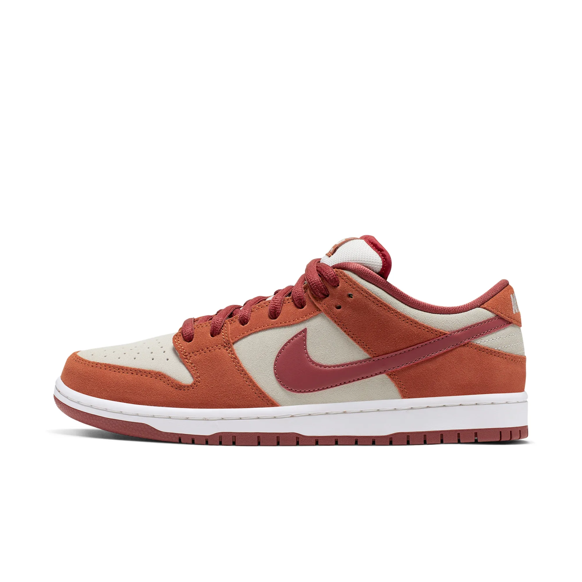 Nike SB Dunk Low Pro