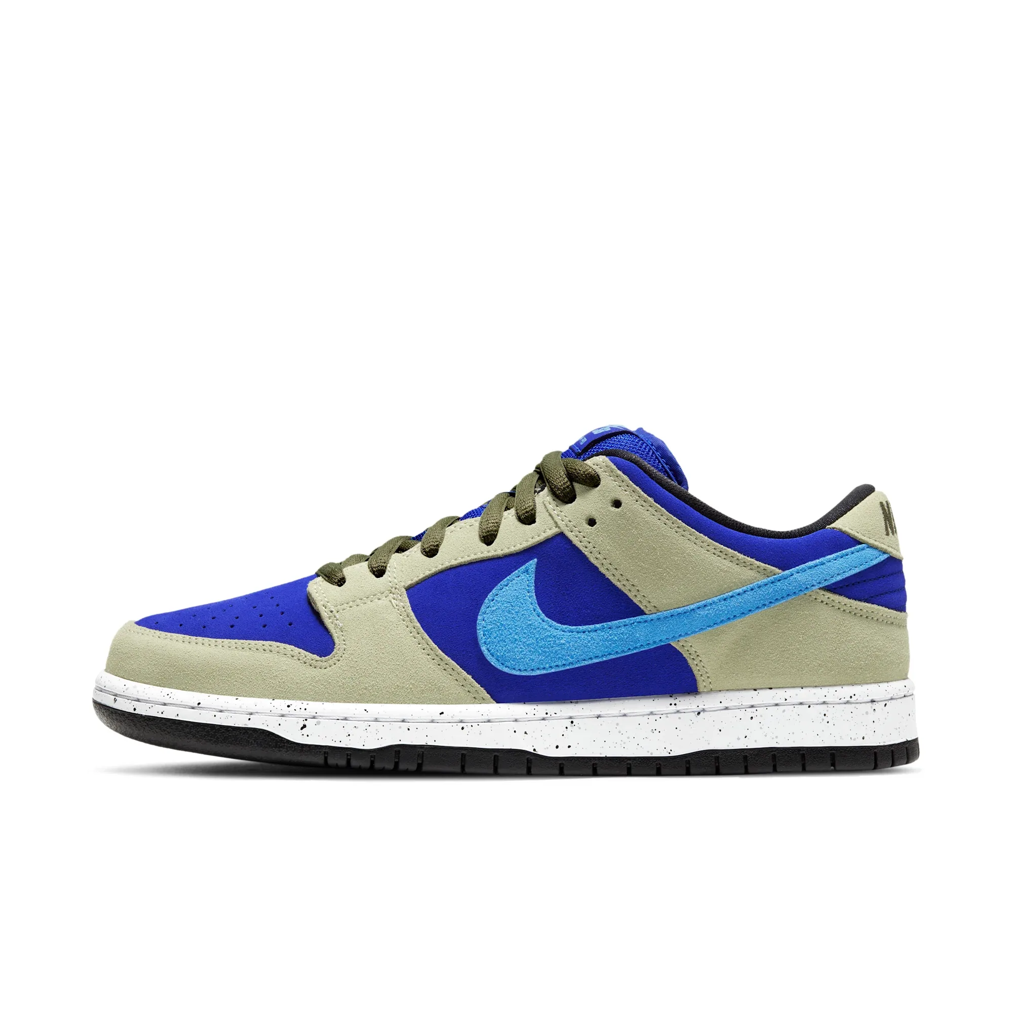 Nike SB Dunk Low Pro