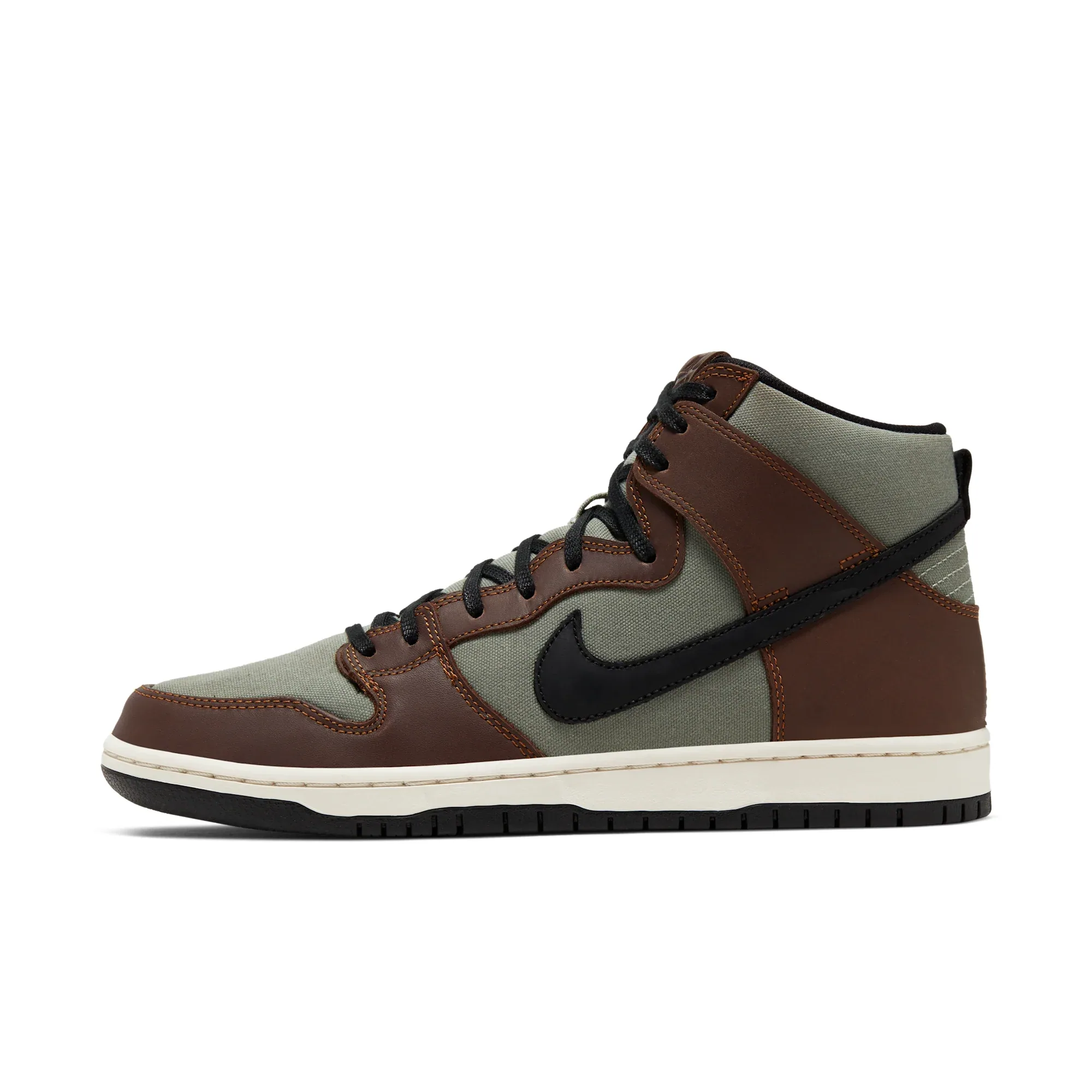 Nike SB Dunk High Pro