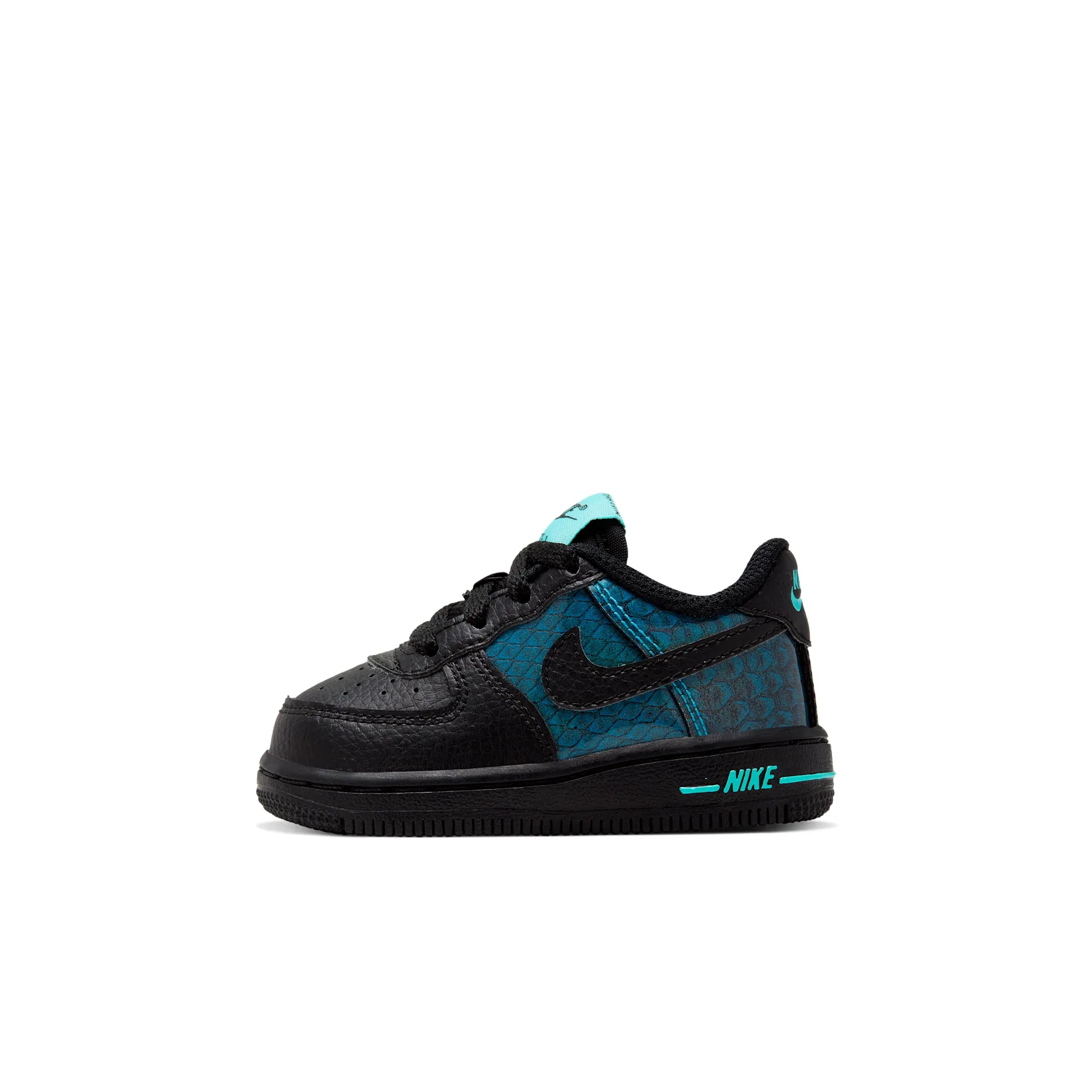 Nike Force 1 SE
