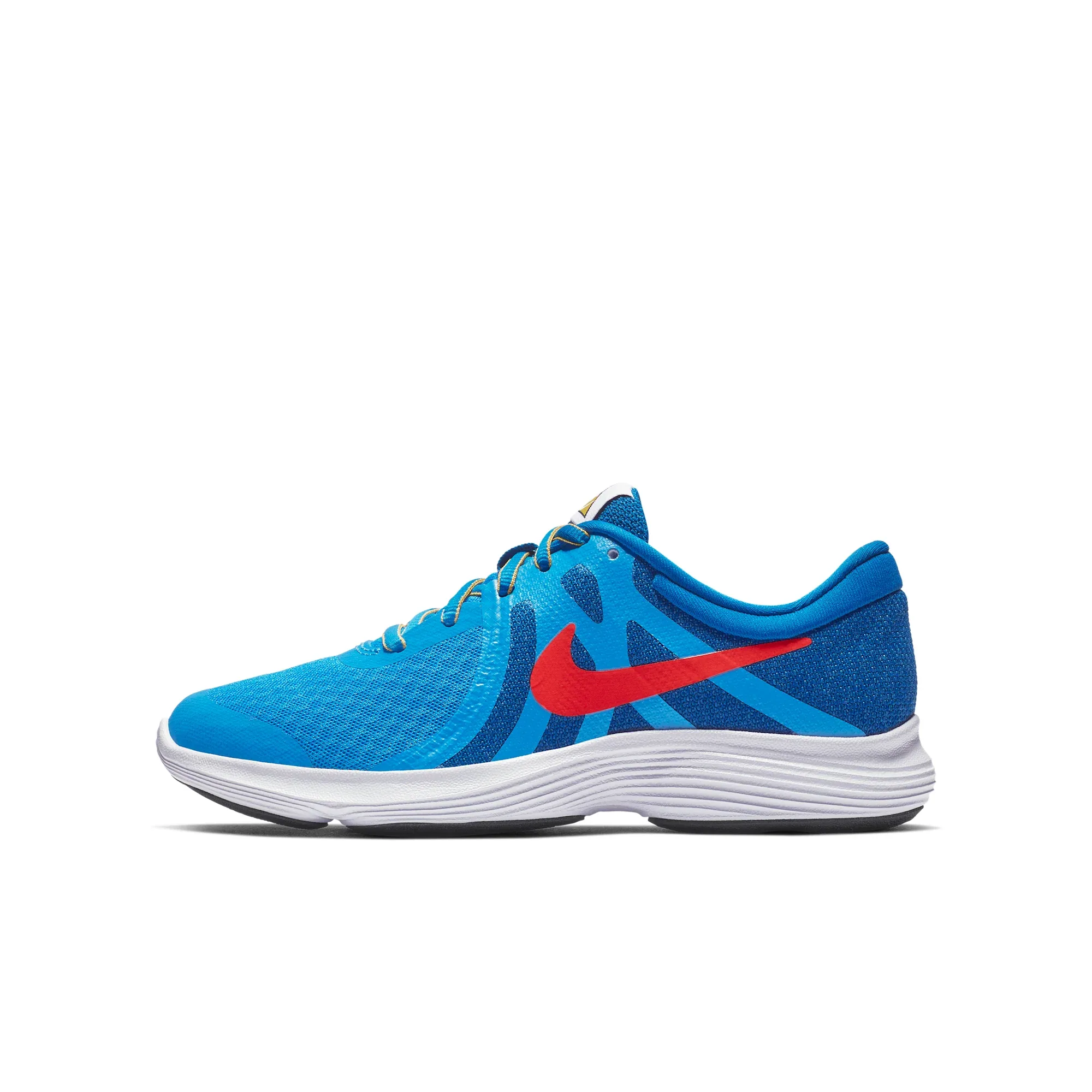 Nike Revolution 4