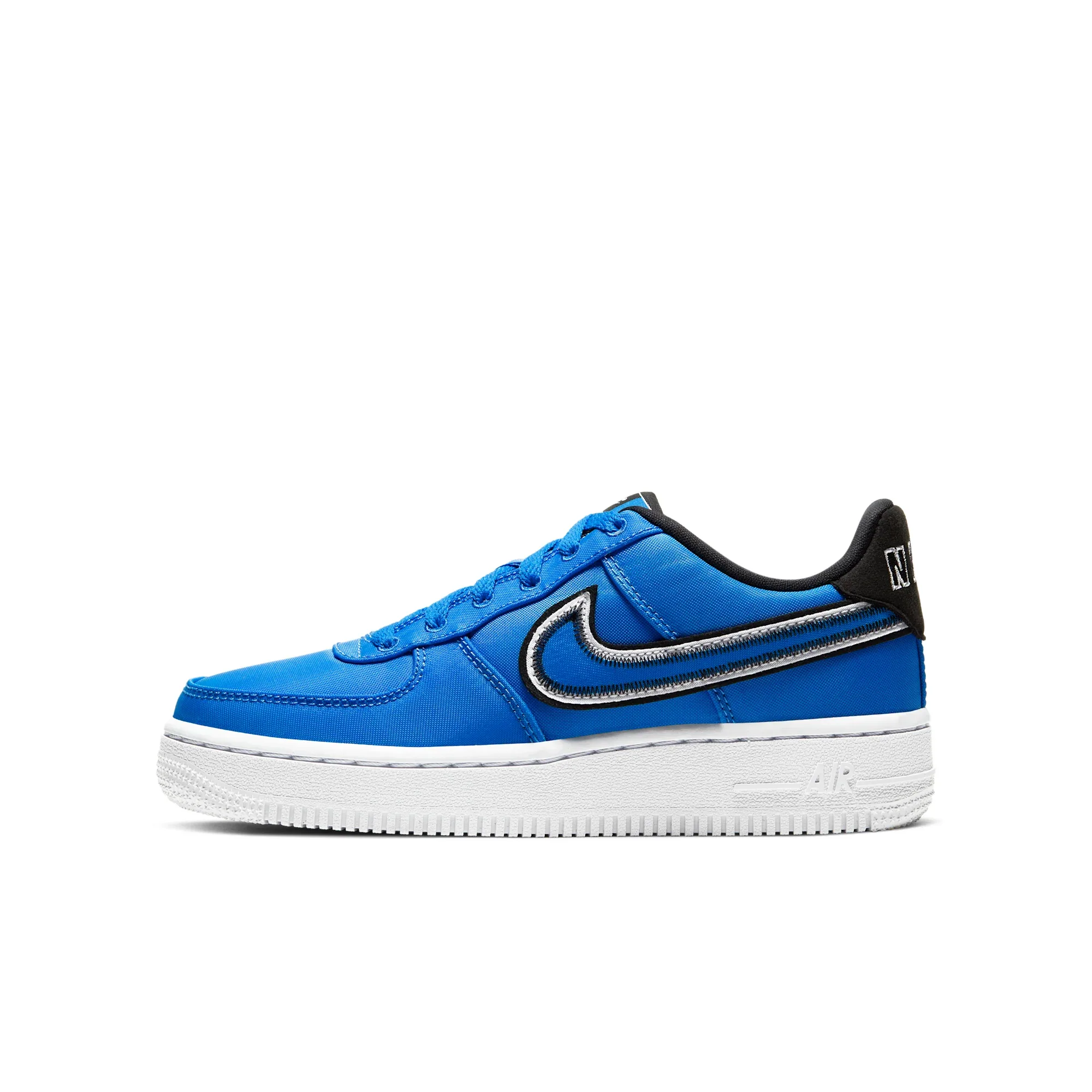 Nike Air Force 1 LV8 1