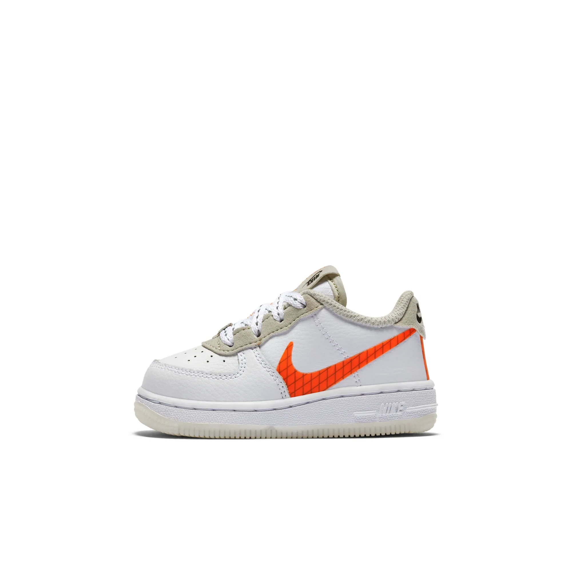 Nike Force 1 LV8 3
