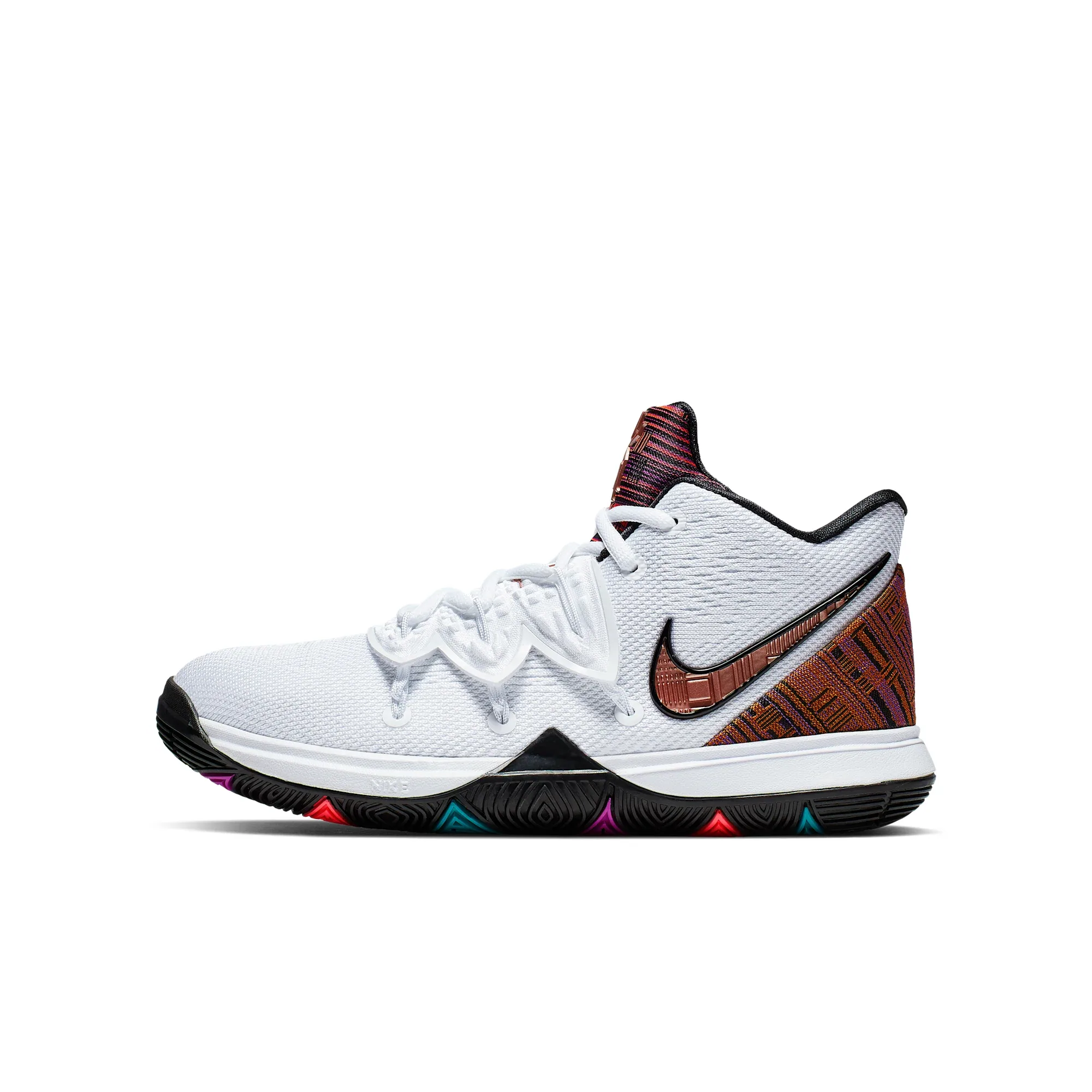 Kyrie 5 BHM