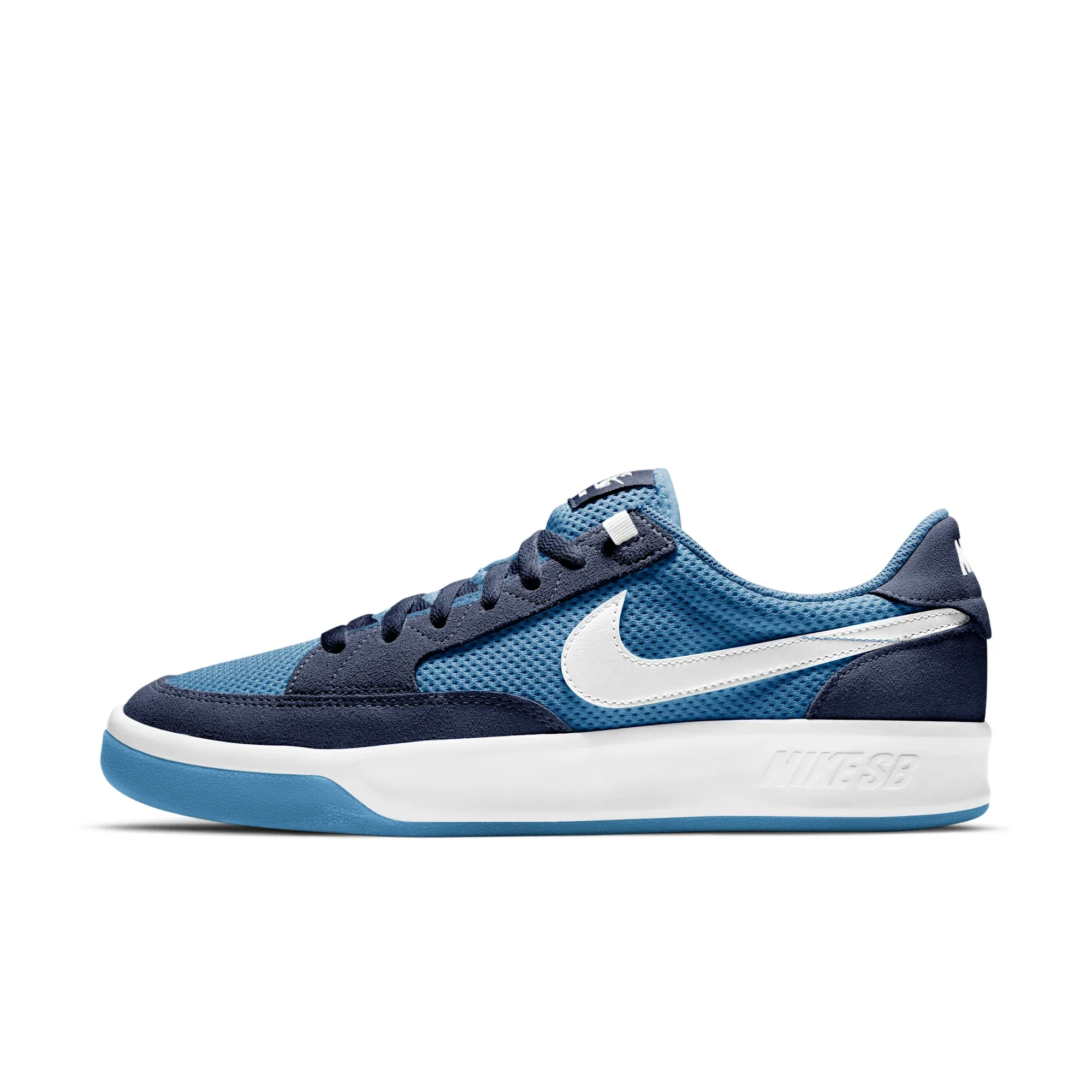 Nike SB Adversary