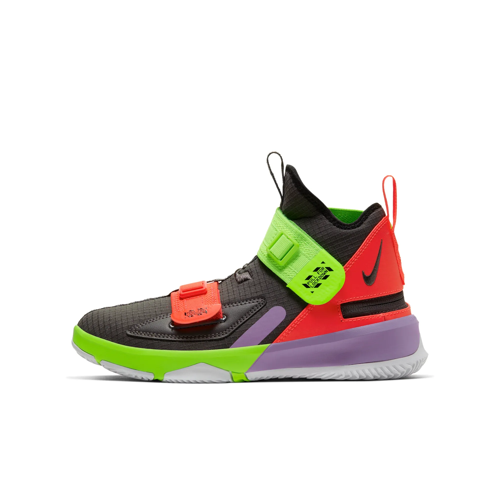 LeBron Soldier 13 FlyEase