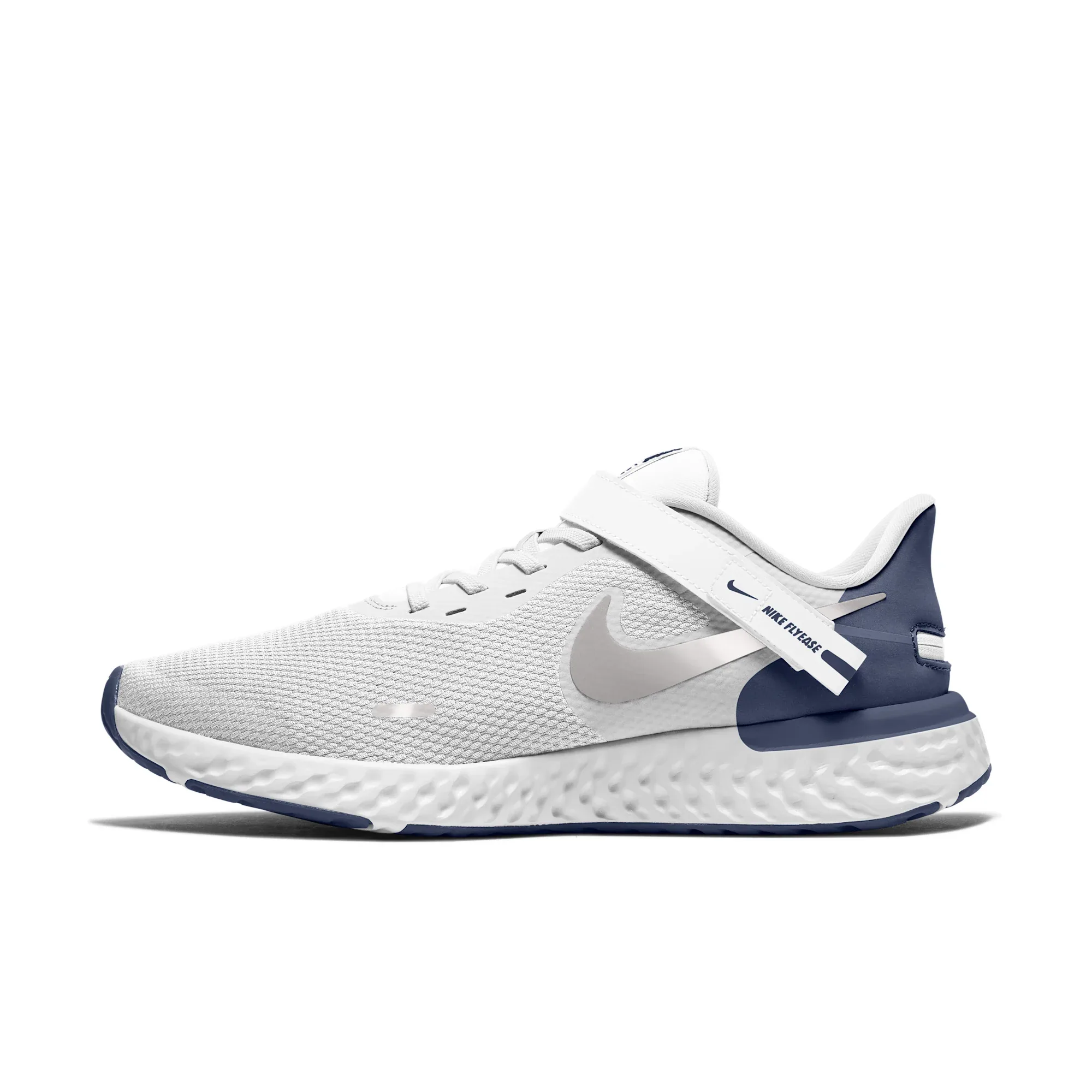 Nike Revolution 5 FlyEase