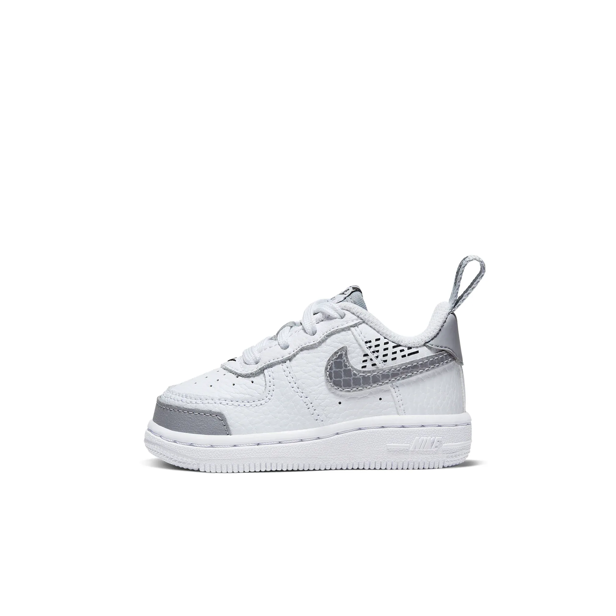Nike Force 1 LV8 2