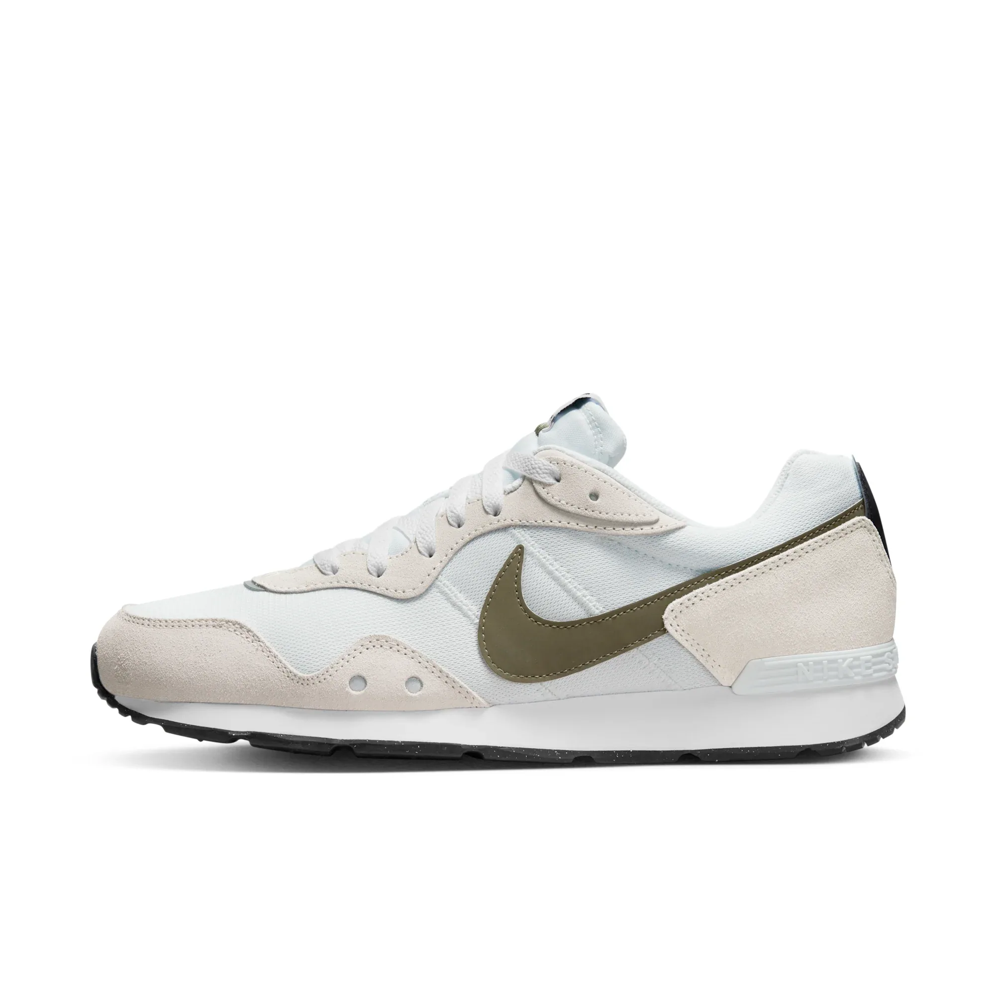 Nike Venture Runner