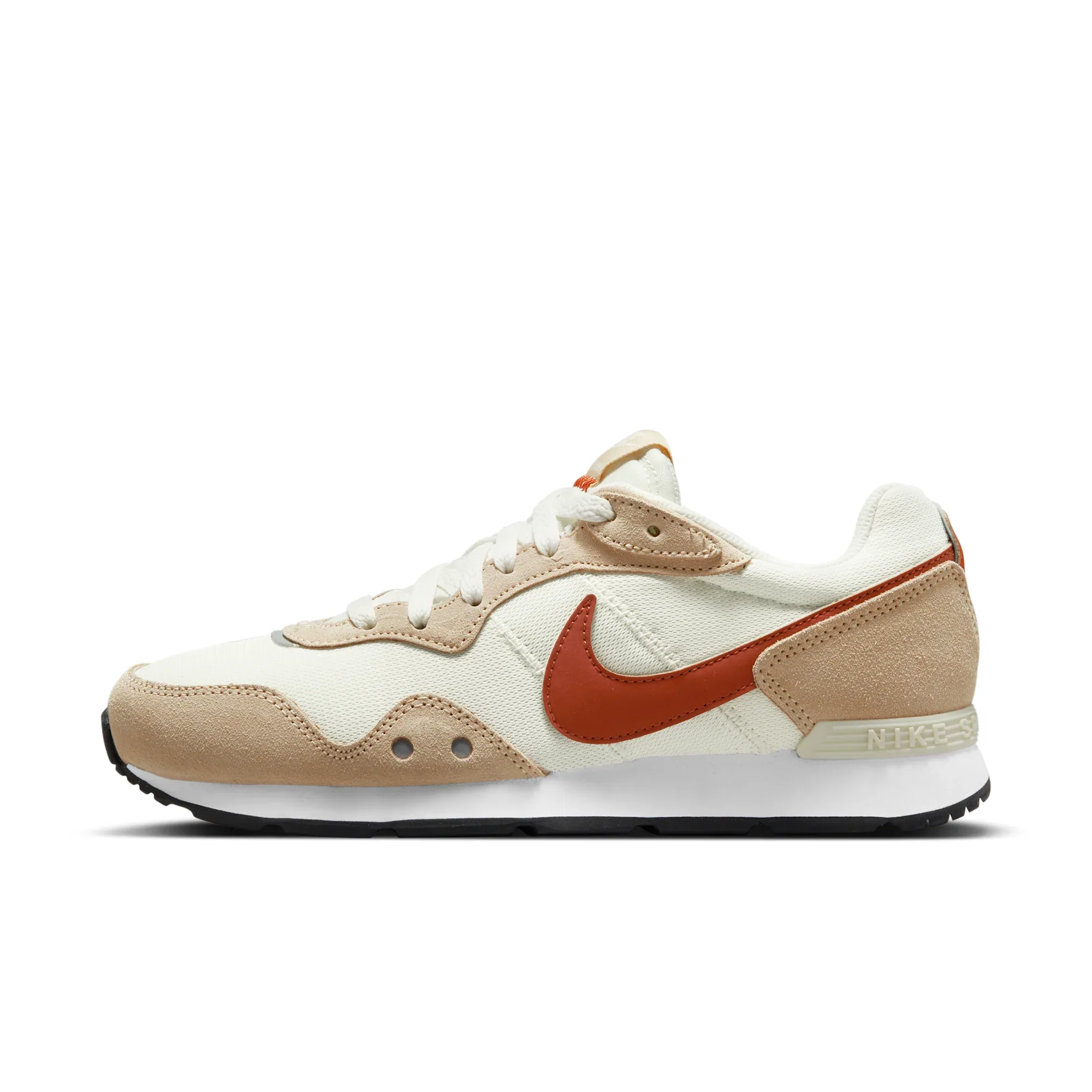 Nike Venture Runner