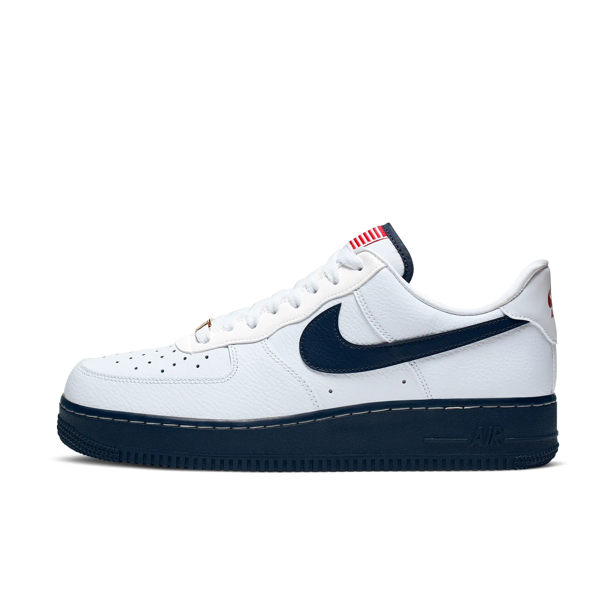 Nike Air Force 1 '07 LV8