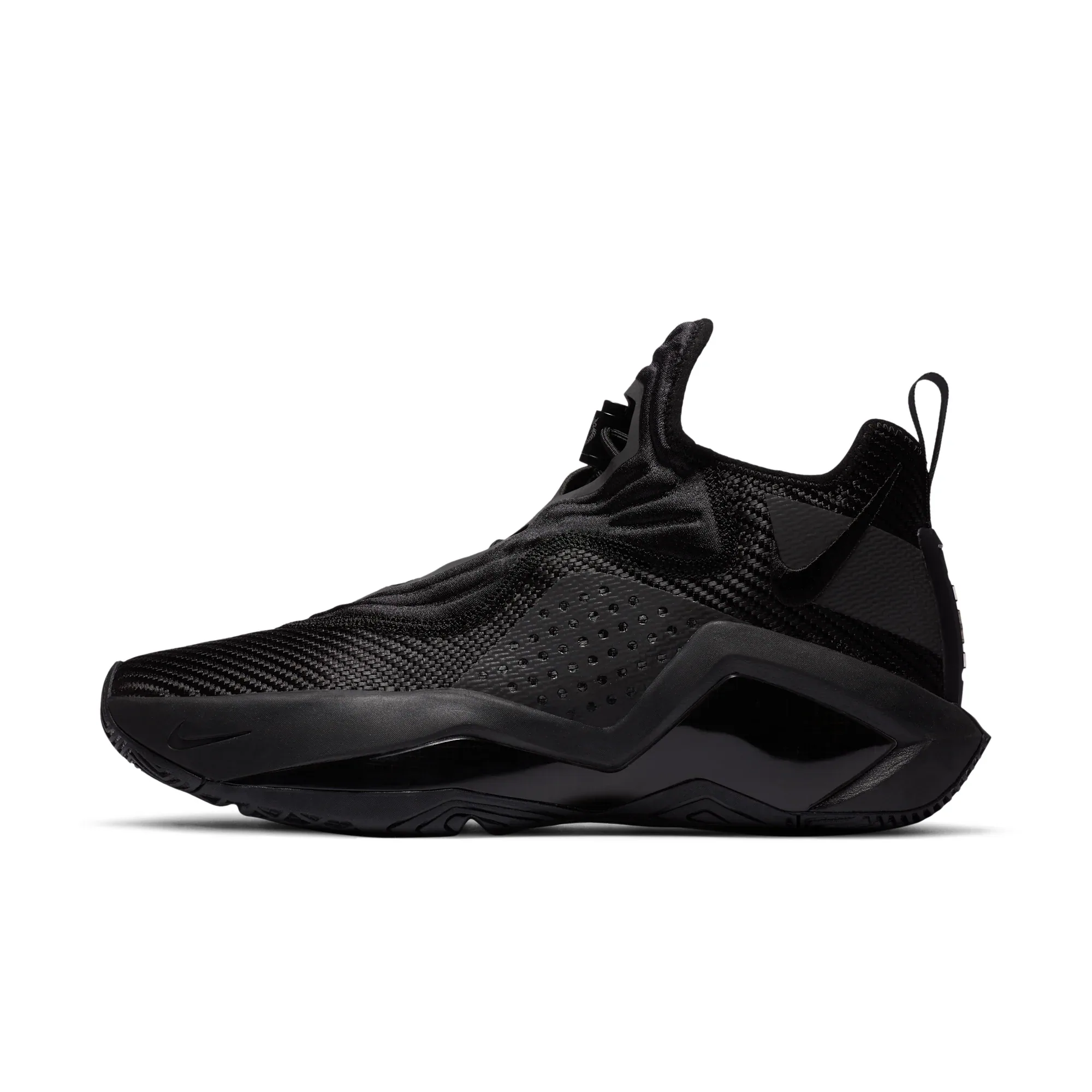 LeBron Soldier 14