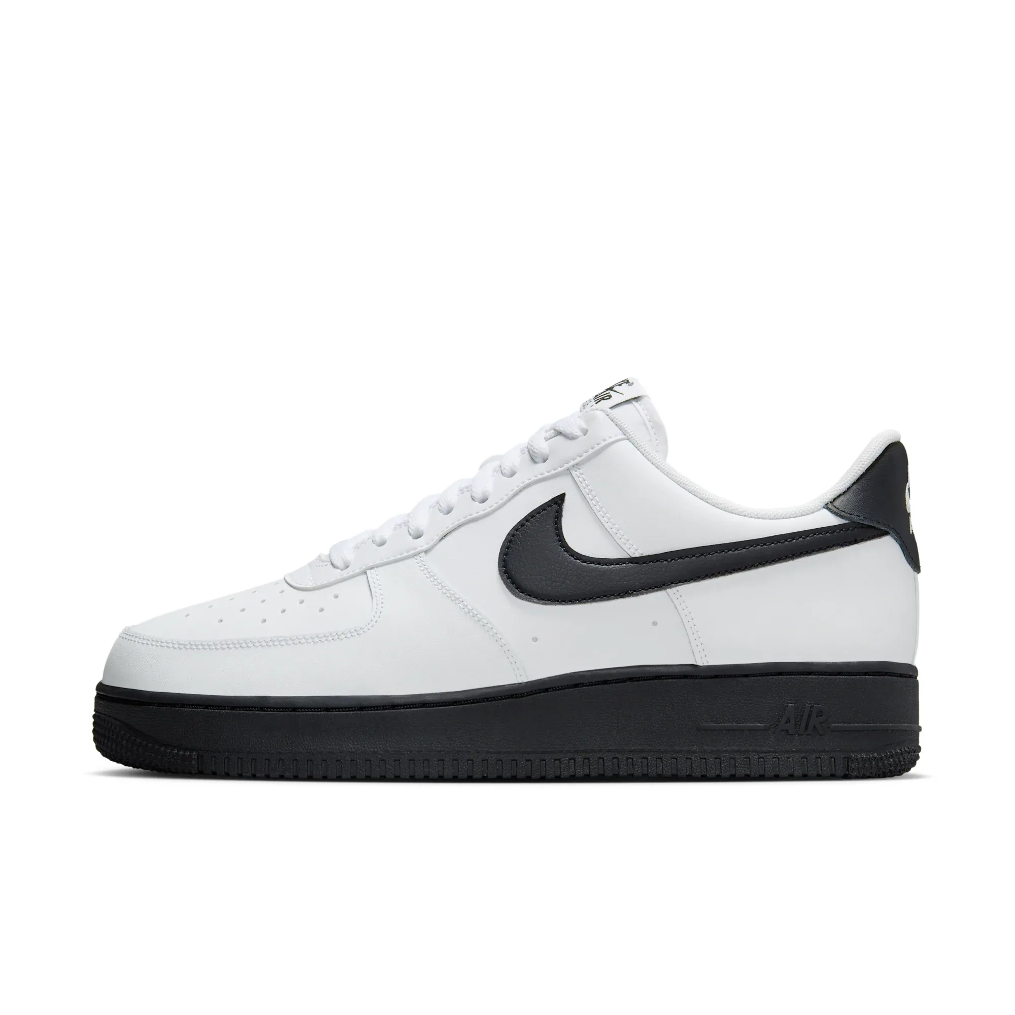 Nike Air Force 1 '07