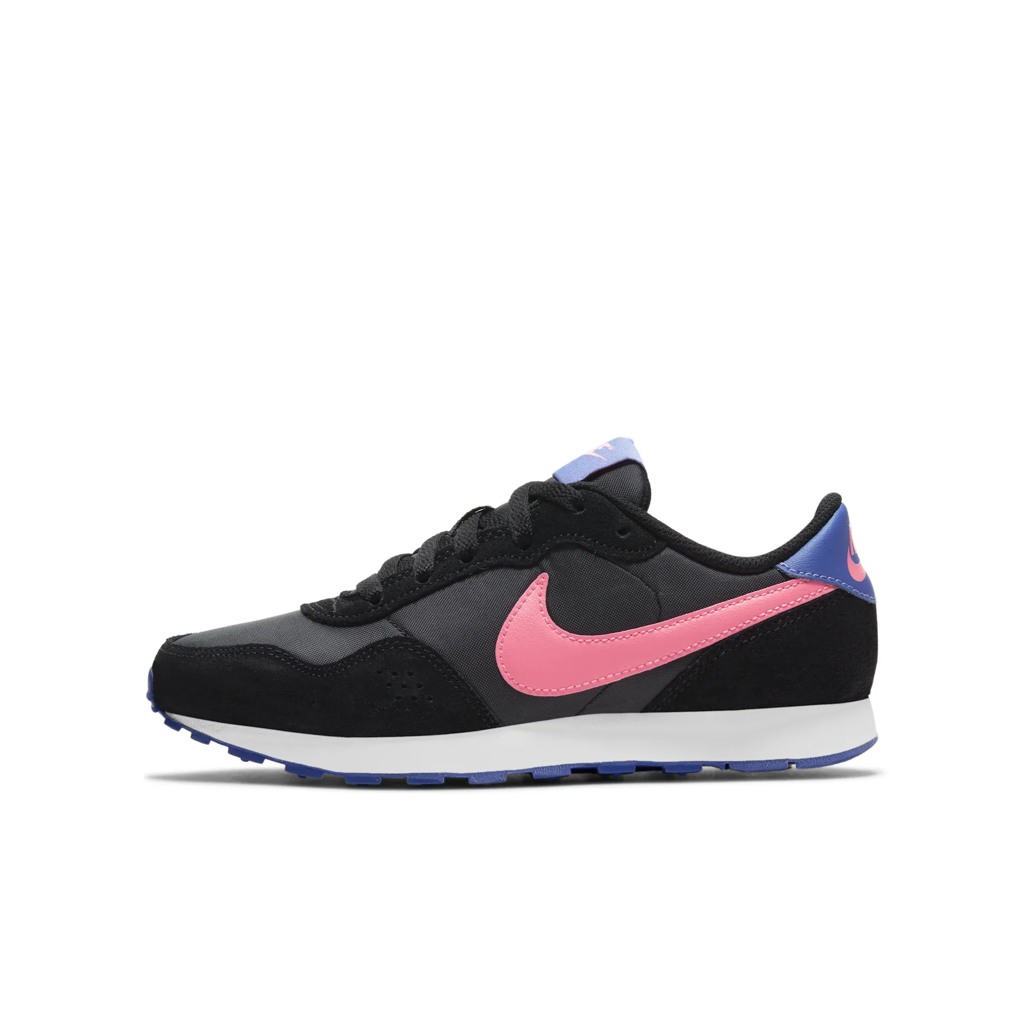 Nike MD Valiant