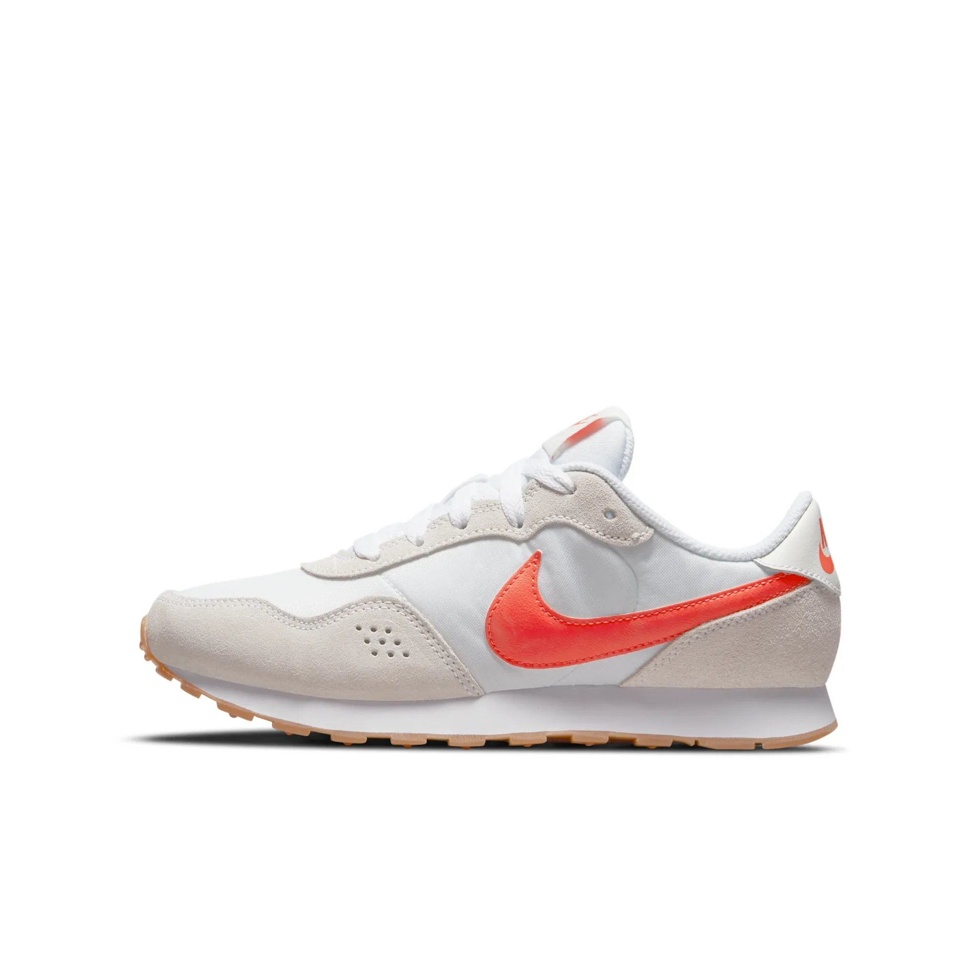 Nike MD Valiant