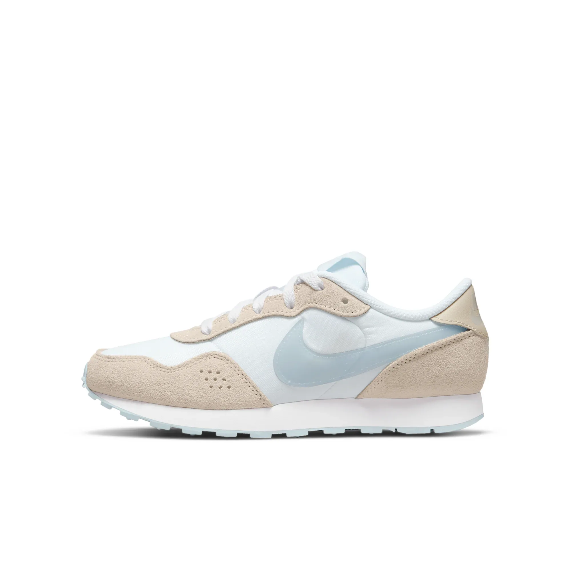 Nike MD Valiant