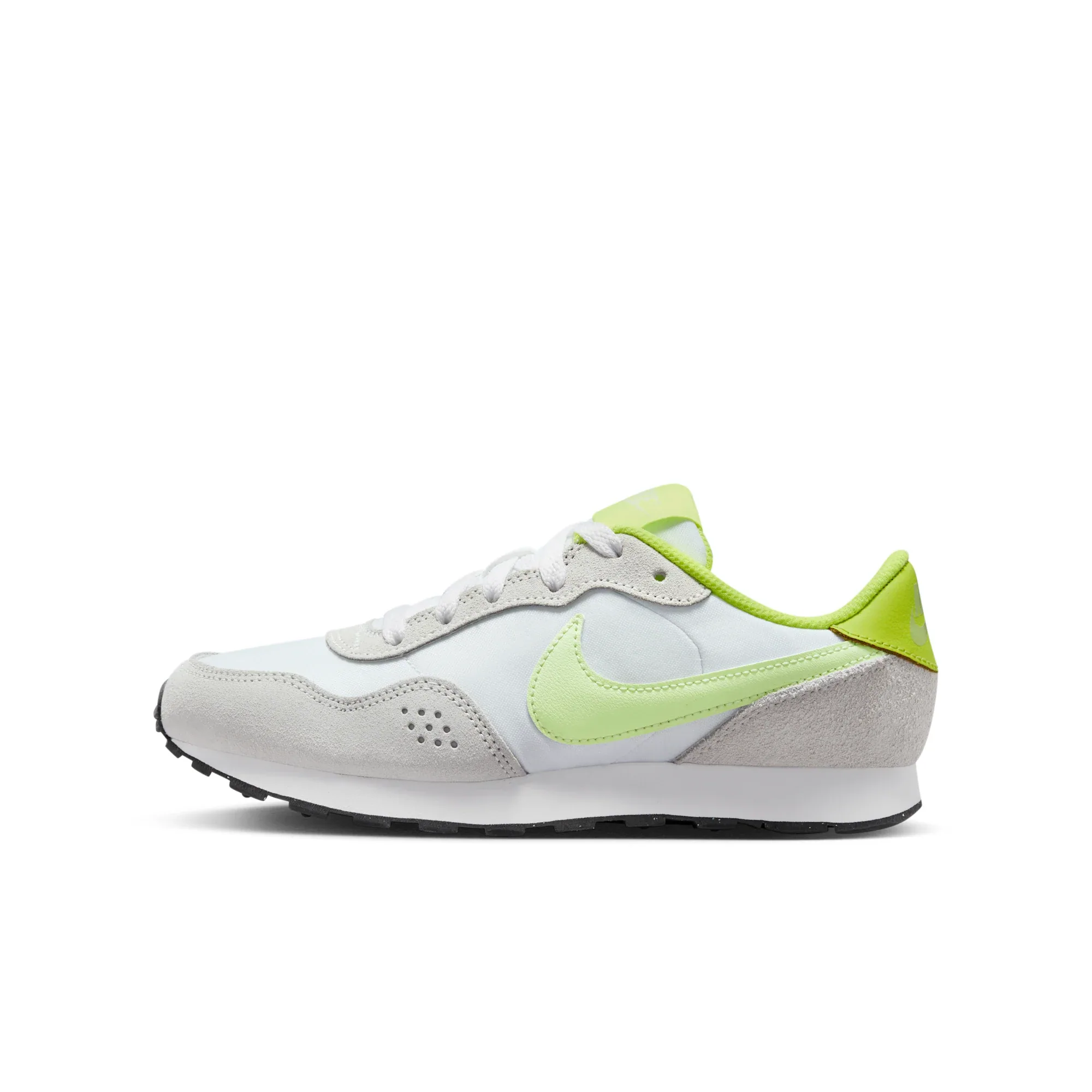 Nike MD Valiant