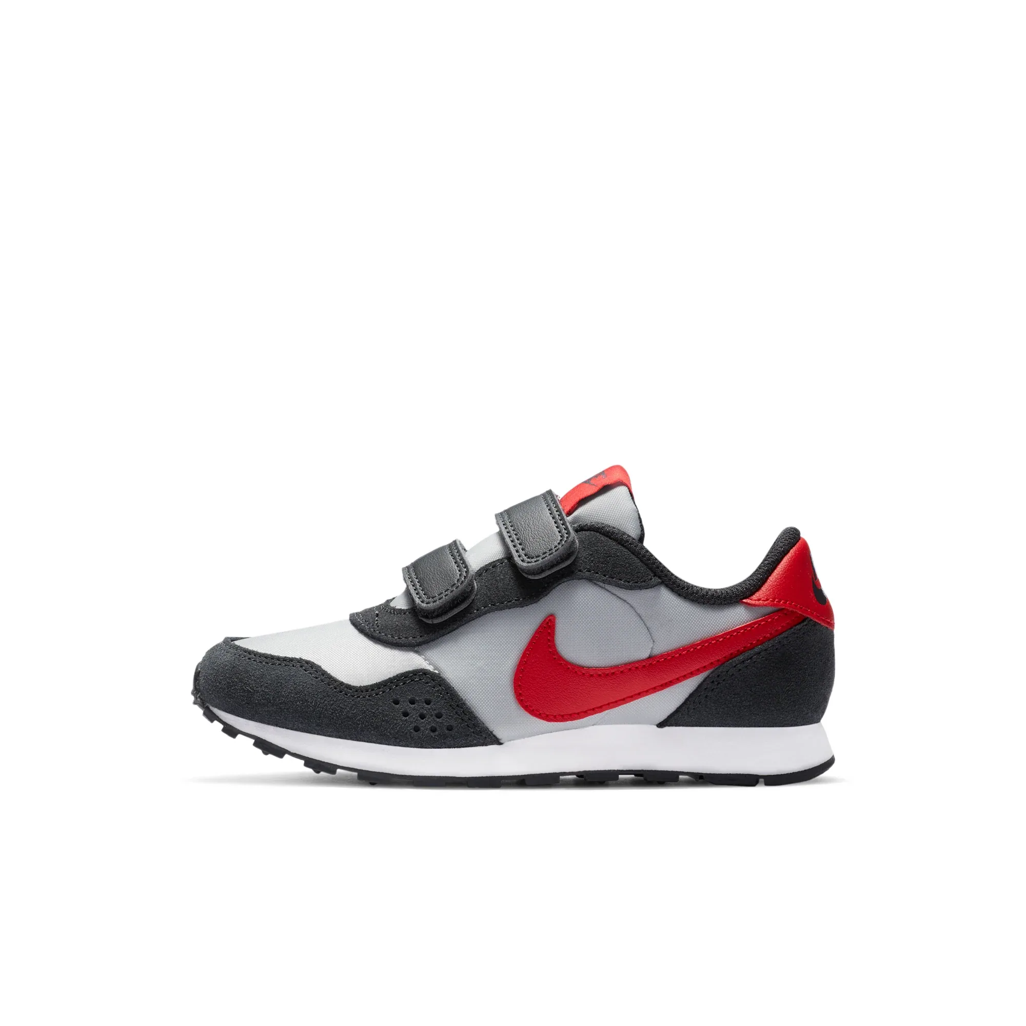 Nike MD Valiant